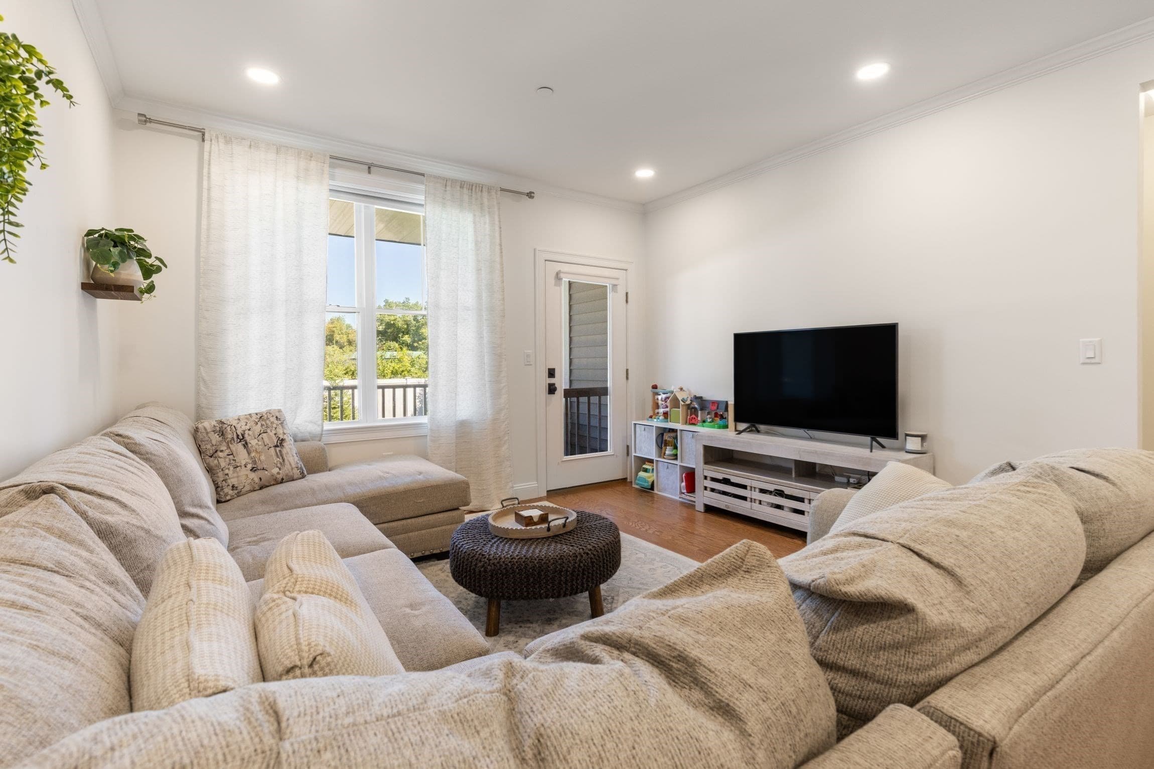 Condominium at 7 E Dexter Ave # 38, Woburn MA 01801, Woburn, photo 14 of 42