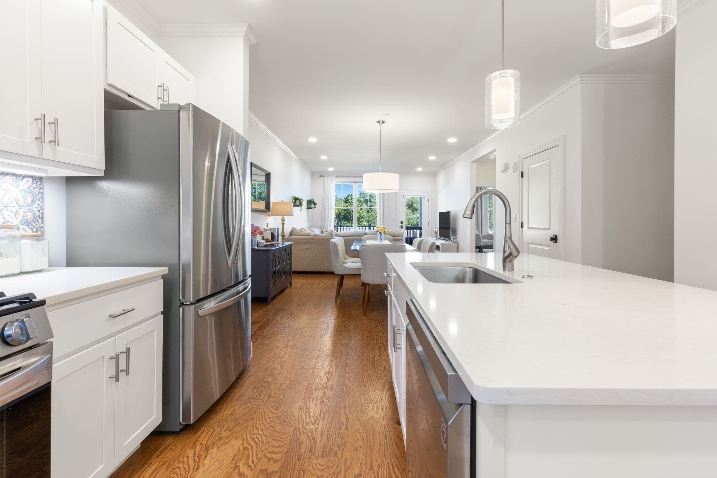 Condominium at 7 E Dexter Ave # 38, Woburn MA 01801, Woburn, photo 8 of 42