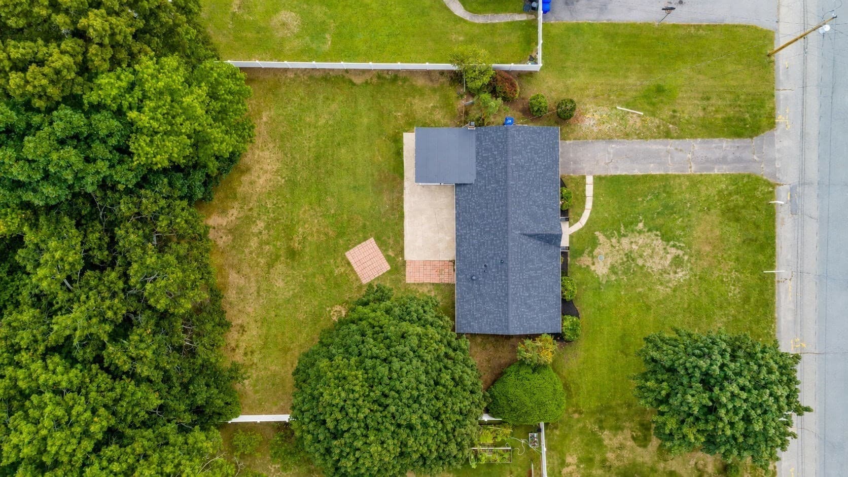 Single Family Residence at 169 Powderhorn Dr., Taunton MA 02780, Taunton, photo 27 of 30