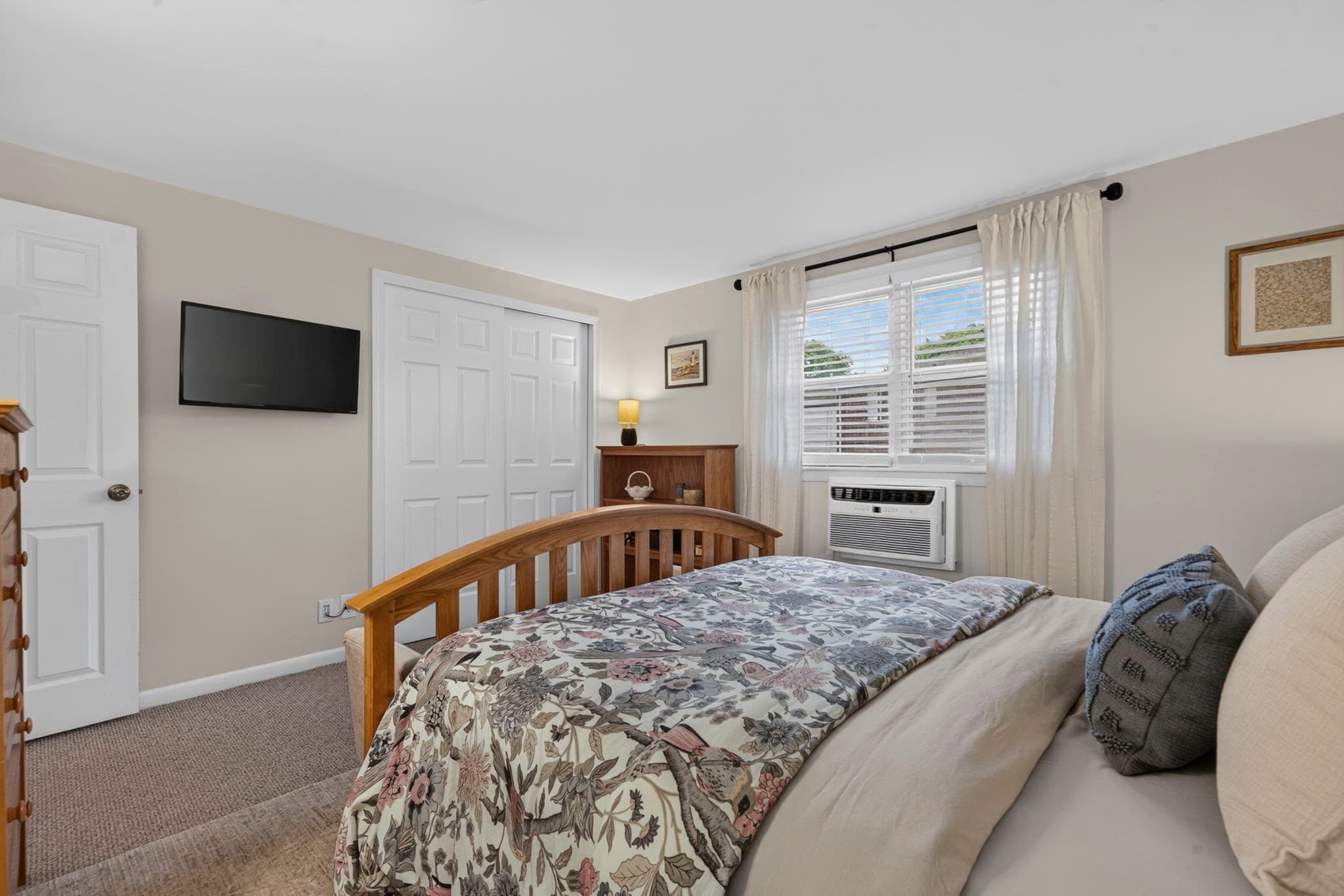 Condominium at 156 Kingston St # 156, North Andover MA 01845, North Andover, photo 18 of 33