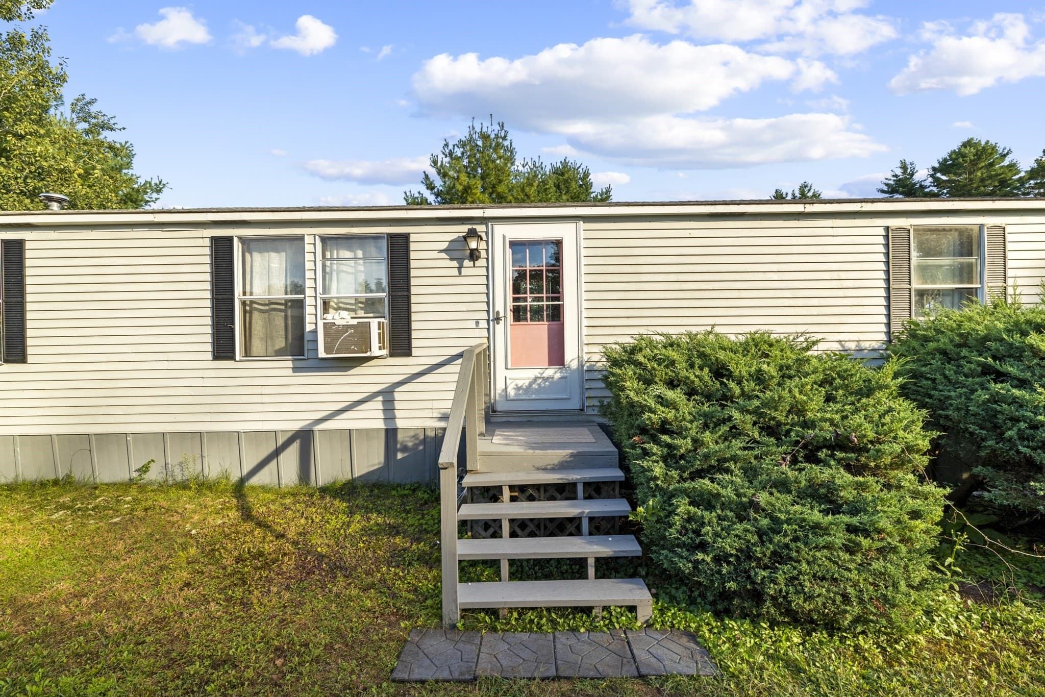 Mobile Home at 28 Washington Park, Carver MA 02330, Carver, photo 27 of 40