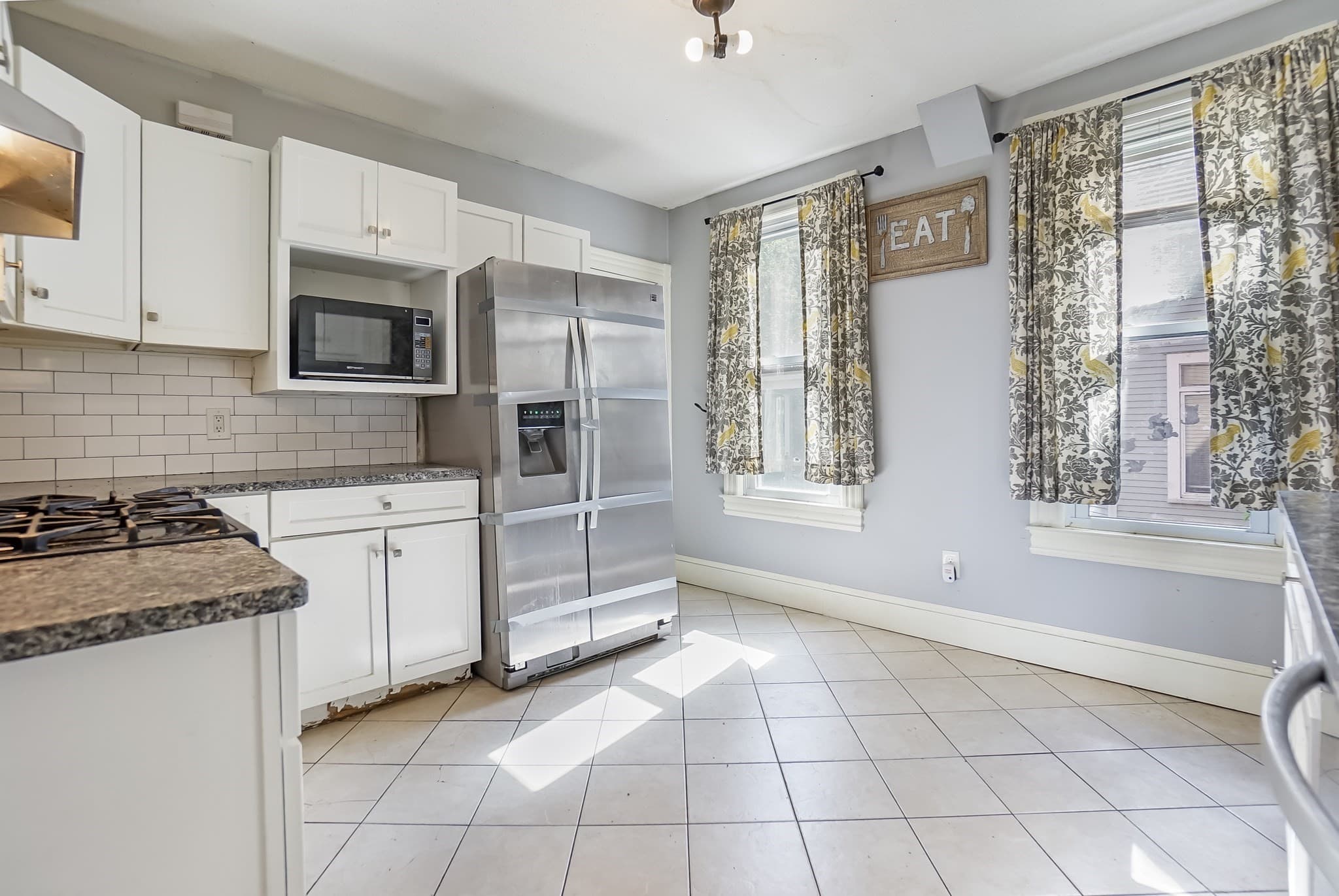Single Family Residence at 34 Parkwood Street, Springfield MA 01108, Springfield, photo 5 of 32