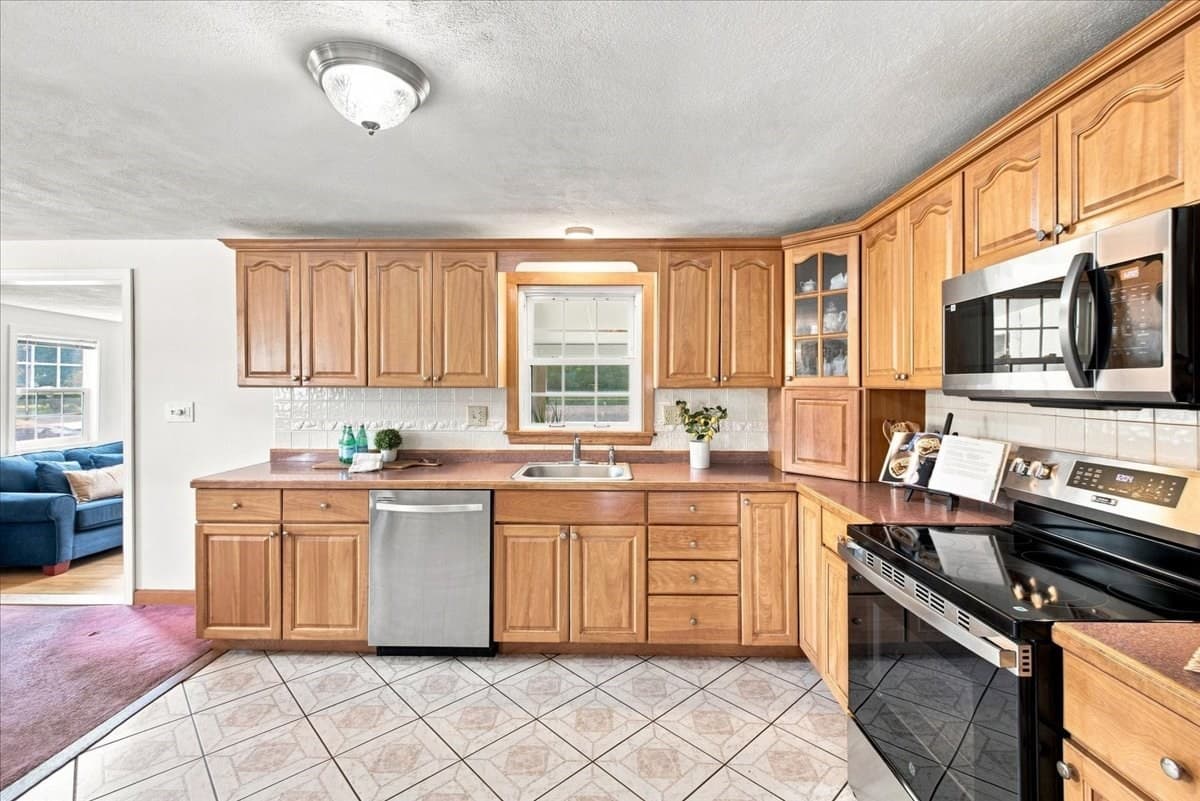 Single Family Residence at 2040 Central St, Stoughton MA 02072, Stoughton, photo 11 of 37