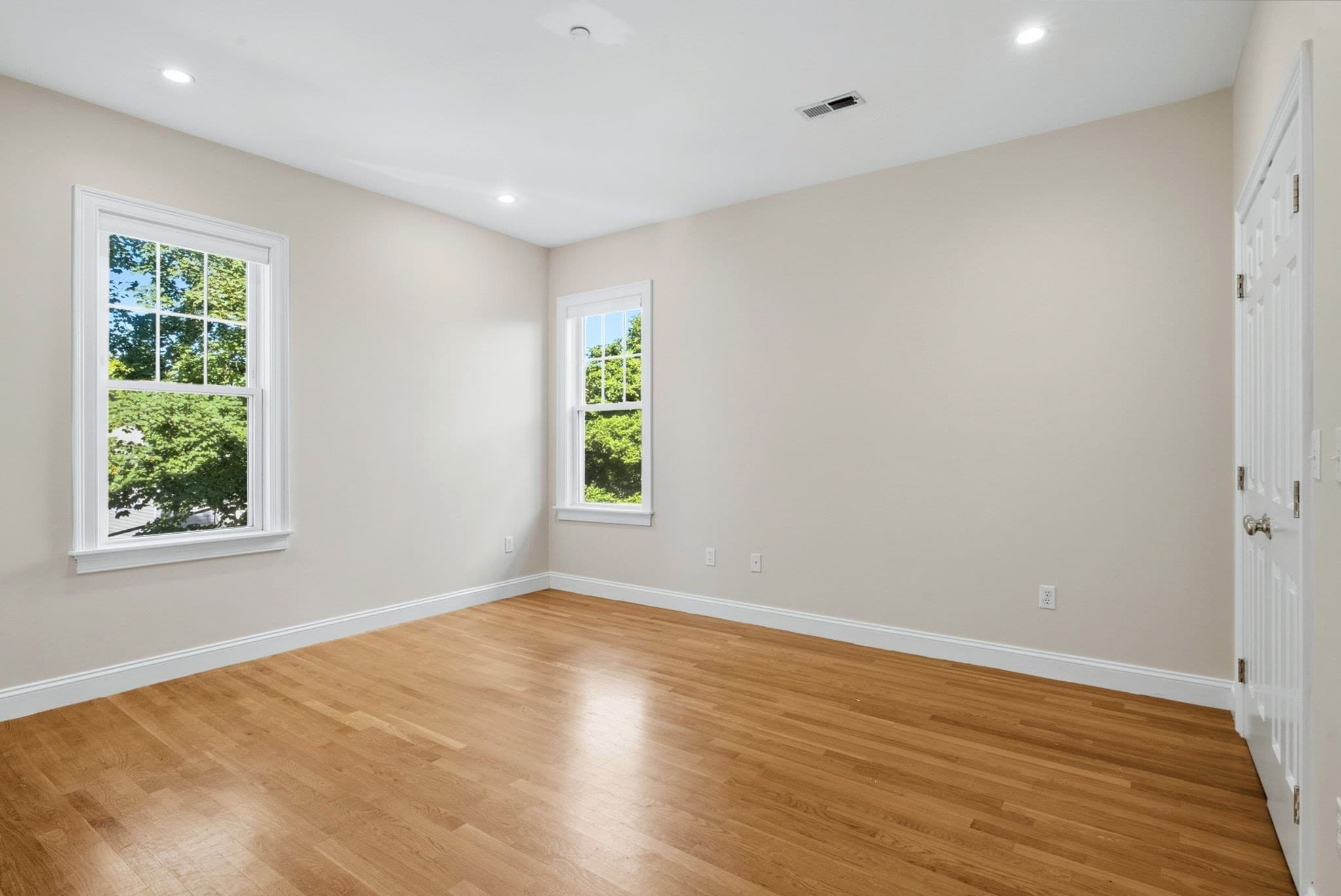 Condominium at 85-87 Francis St. # 3, Brookline MA 02446, Brookline, photo 28 of 35