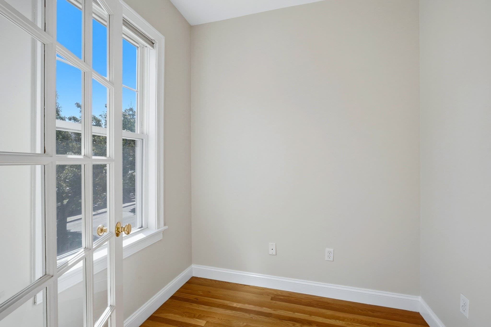 Condominium at 85-87 Francis St. # 3, Brookline MA 02446, Brookline, photo 5 of 35