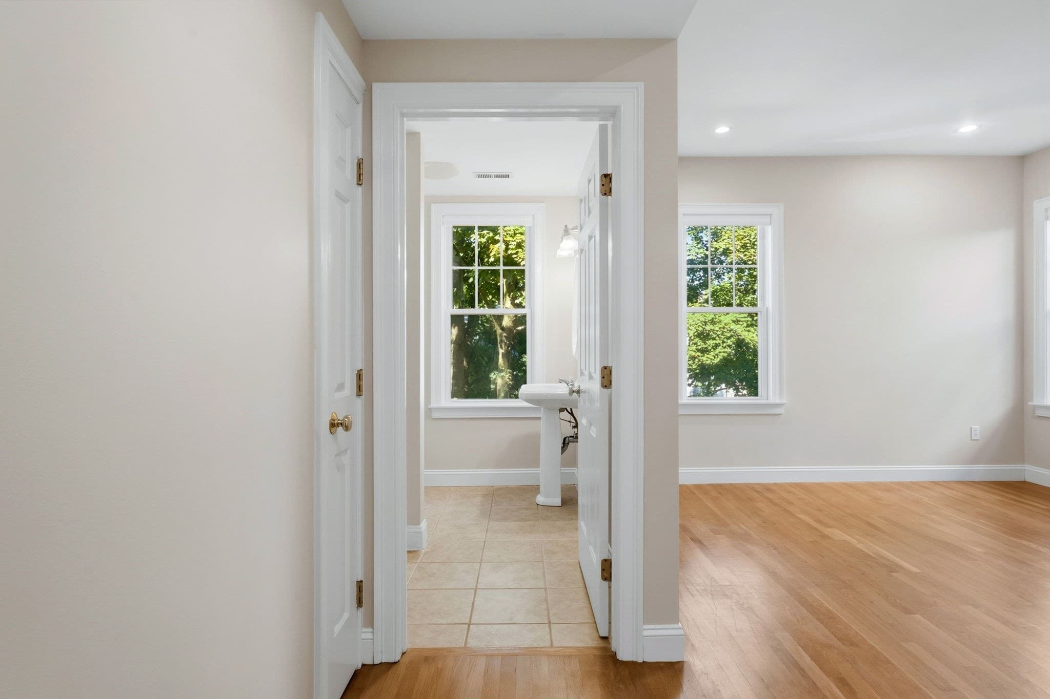 Condominium at 85-87 Francis St. # 3, Brookline MA 02446, Brookline, photo 31 of 35