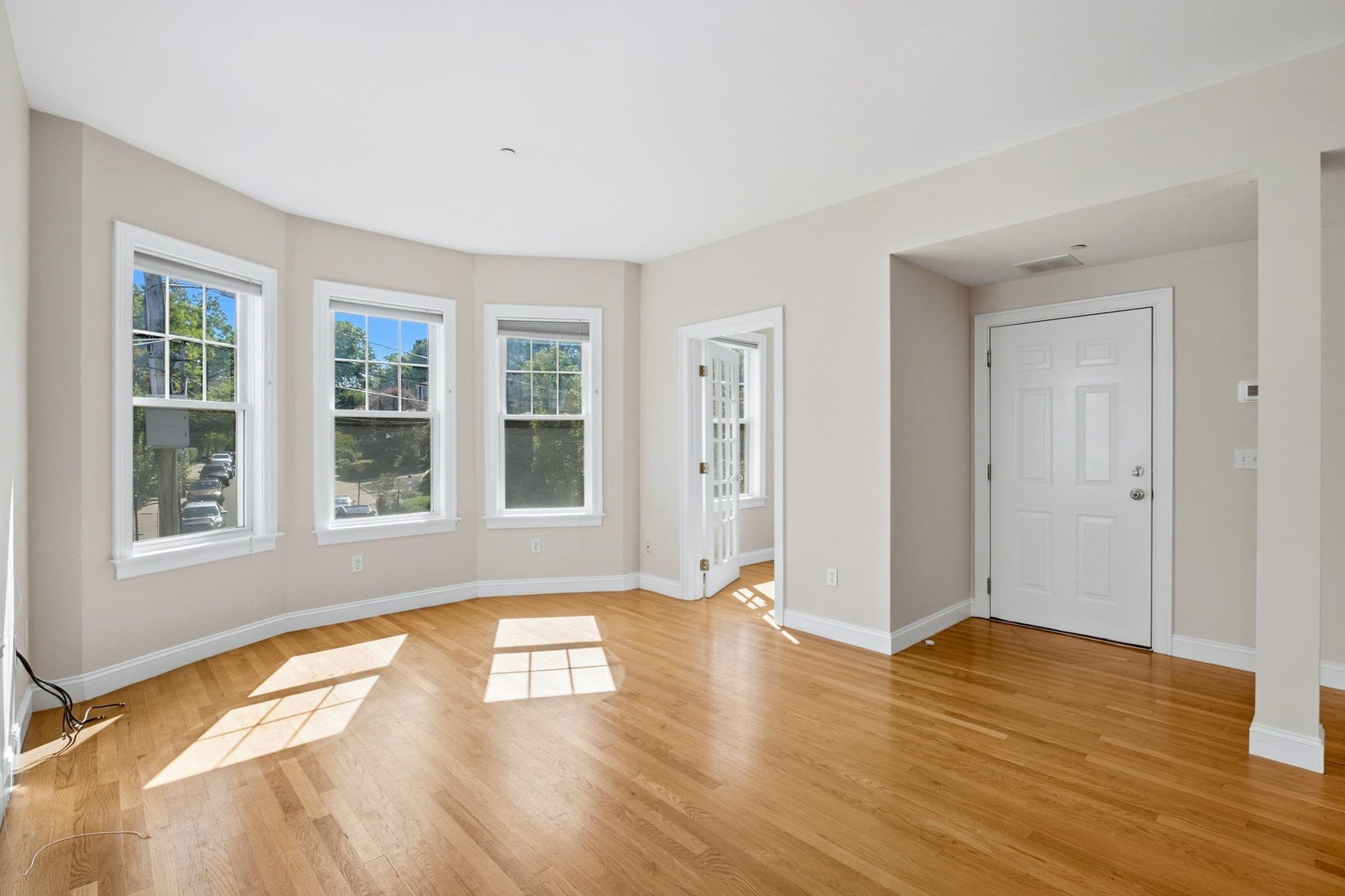 Condominium at 85-87 Francis St. # 3, Brookline MA 02446, Brookline, photo 4 of 35
