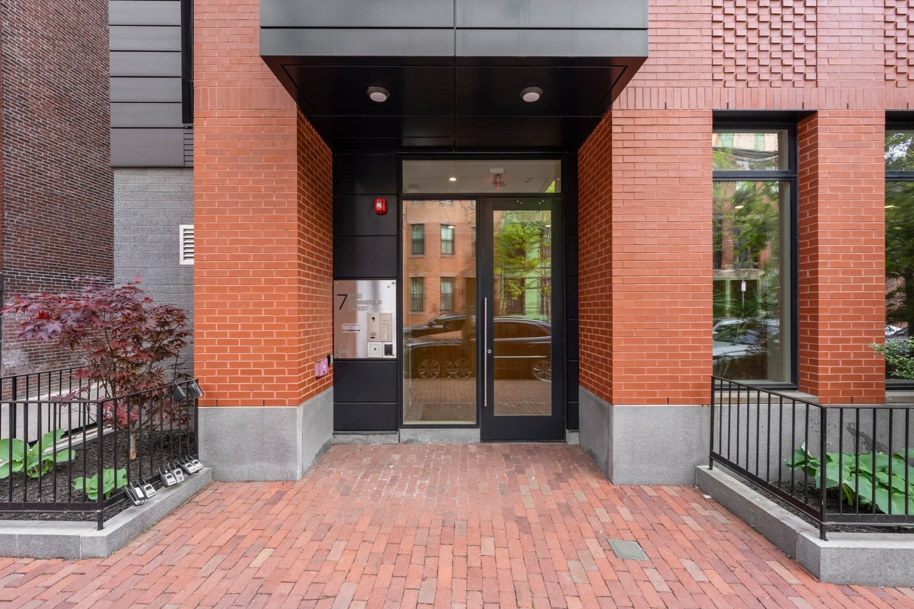Condominium at 7 East Springfield Street # 3B, Boston MA 02118, Boston, photo 32 of 37