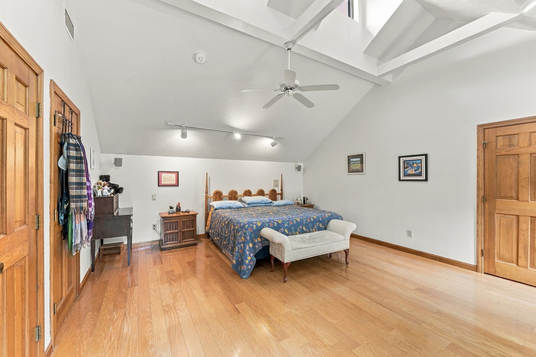 Single Family Residence at 48 Hickory Dr, Worcester MA 01609, Worcester, photo 22 of 42