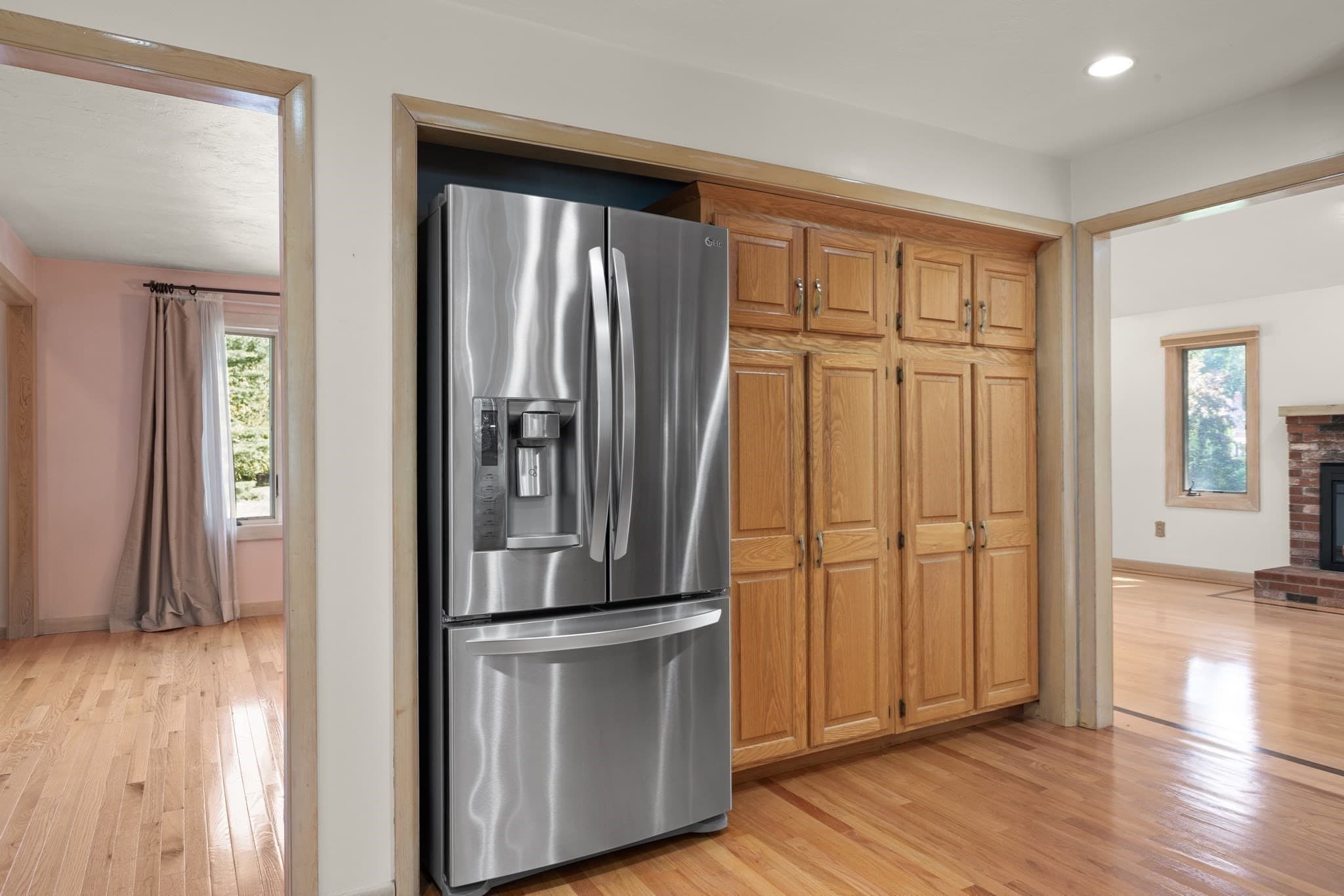 Single Family Residence at 109 Hampton Rd, Sharon MA 02067, Sharon, photo 5 of 30