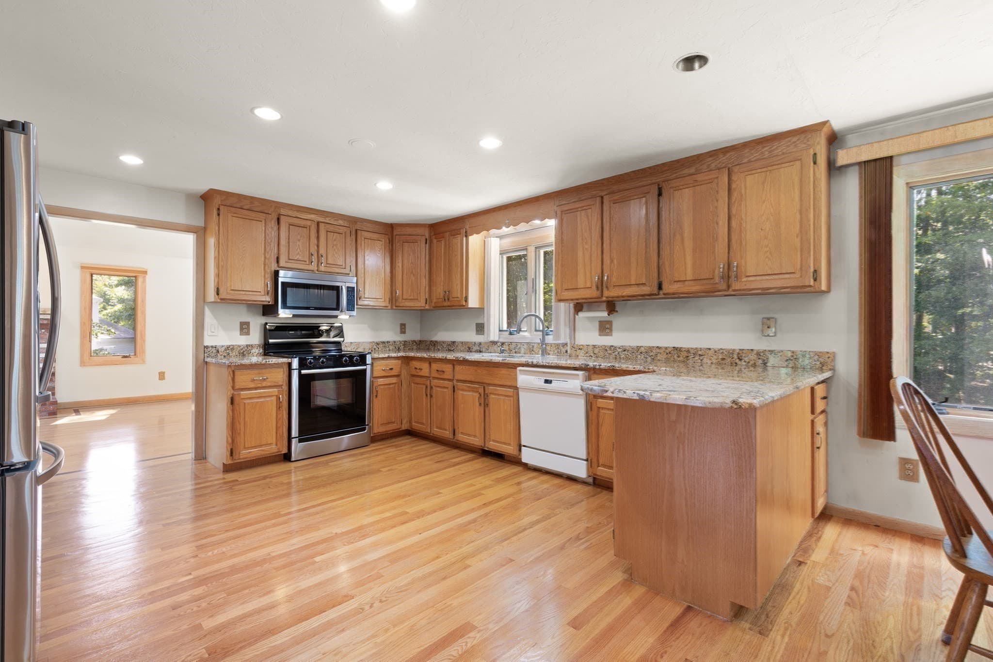 Single Family Residence at 109 Hampton Rd, Sharon MA 02067, Sharon, photo 4 of 30