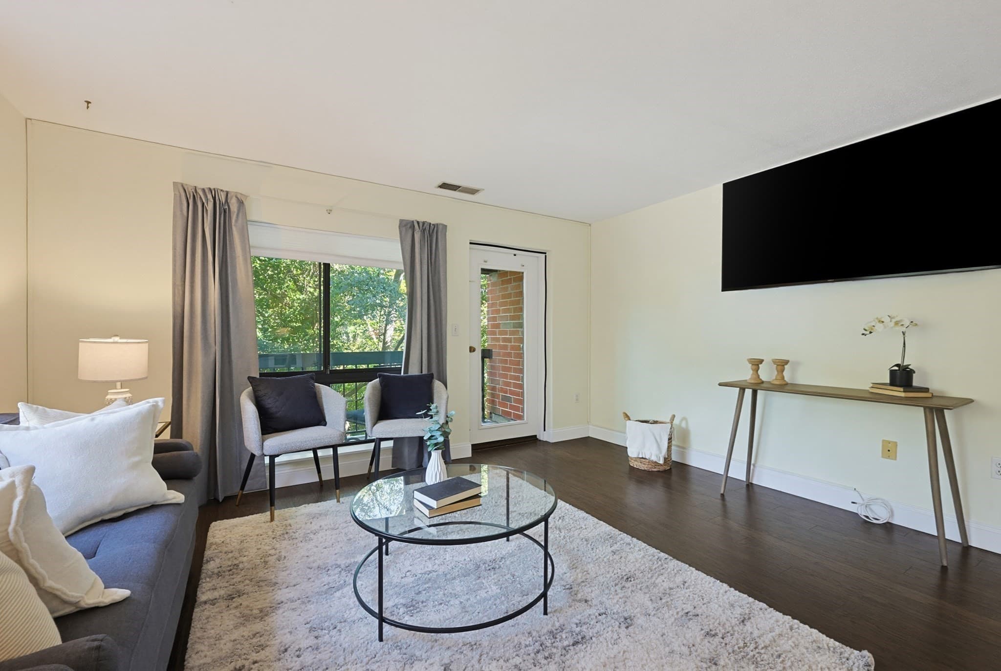 Condominium at 4 Summit Dr # 001, Reading MA 01867, Reading, photo 12 of 42