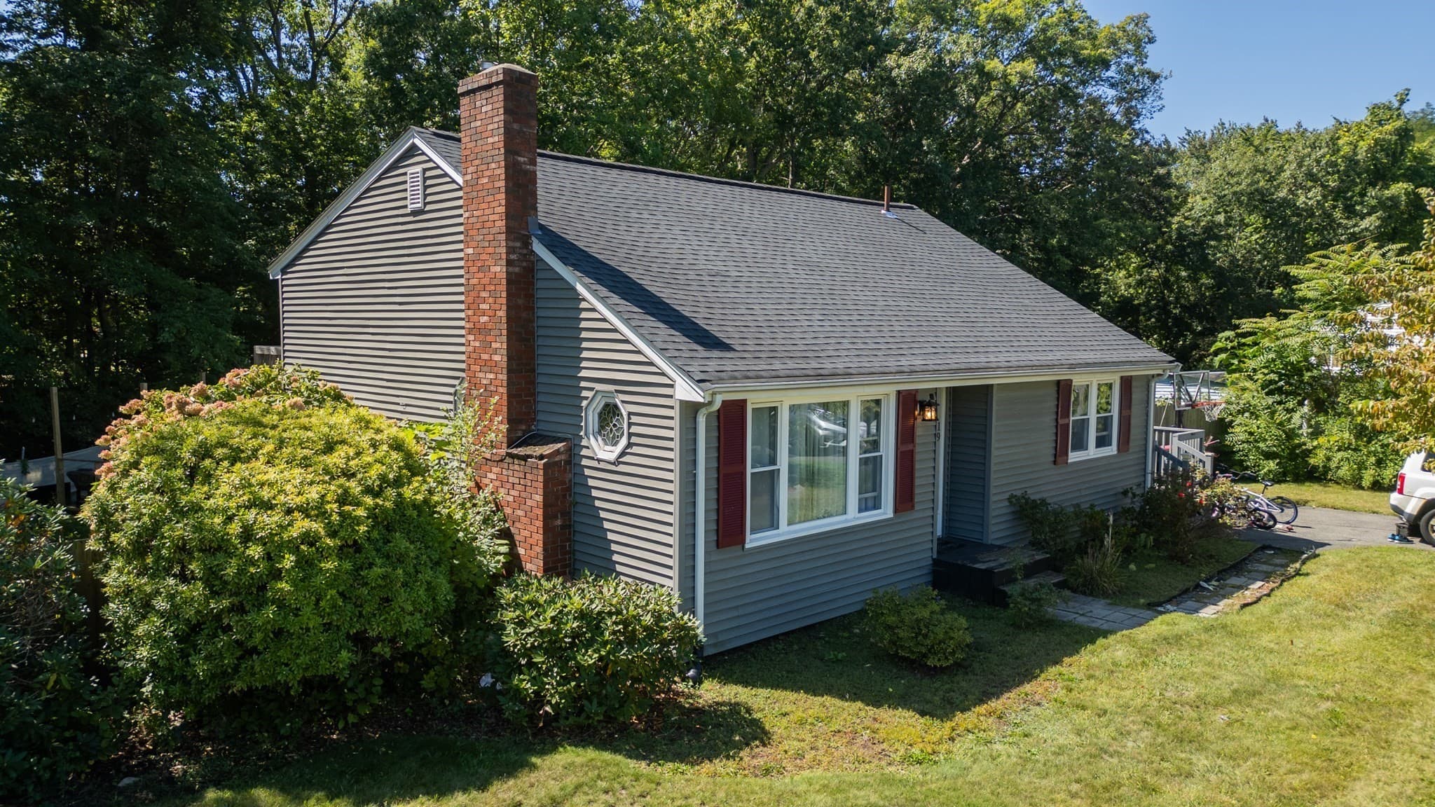 19 Anawan St, Brockton MA 02302