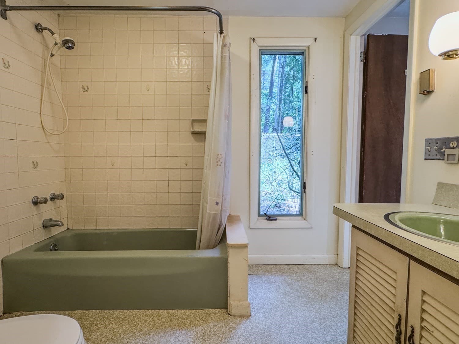 Single Family Residence at 68 Stony Hill Road, Amherst MA 01002, Amherst, photo 18 of 42