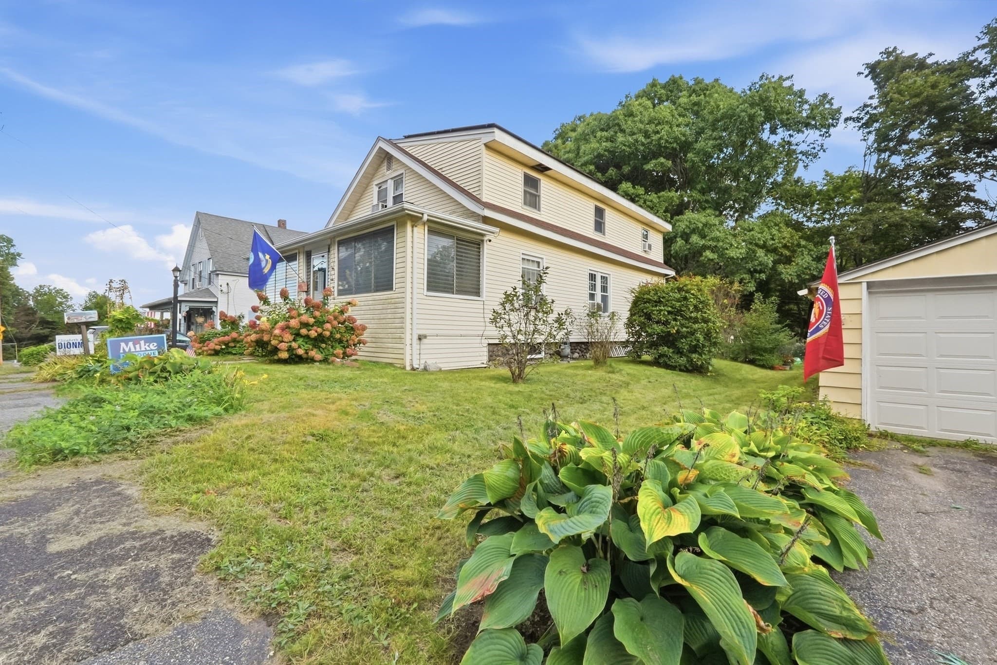 Single Family Residence at 55 Clover St, Worcester MA 01603, Worcester, photo 25 of 35