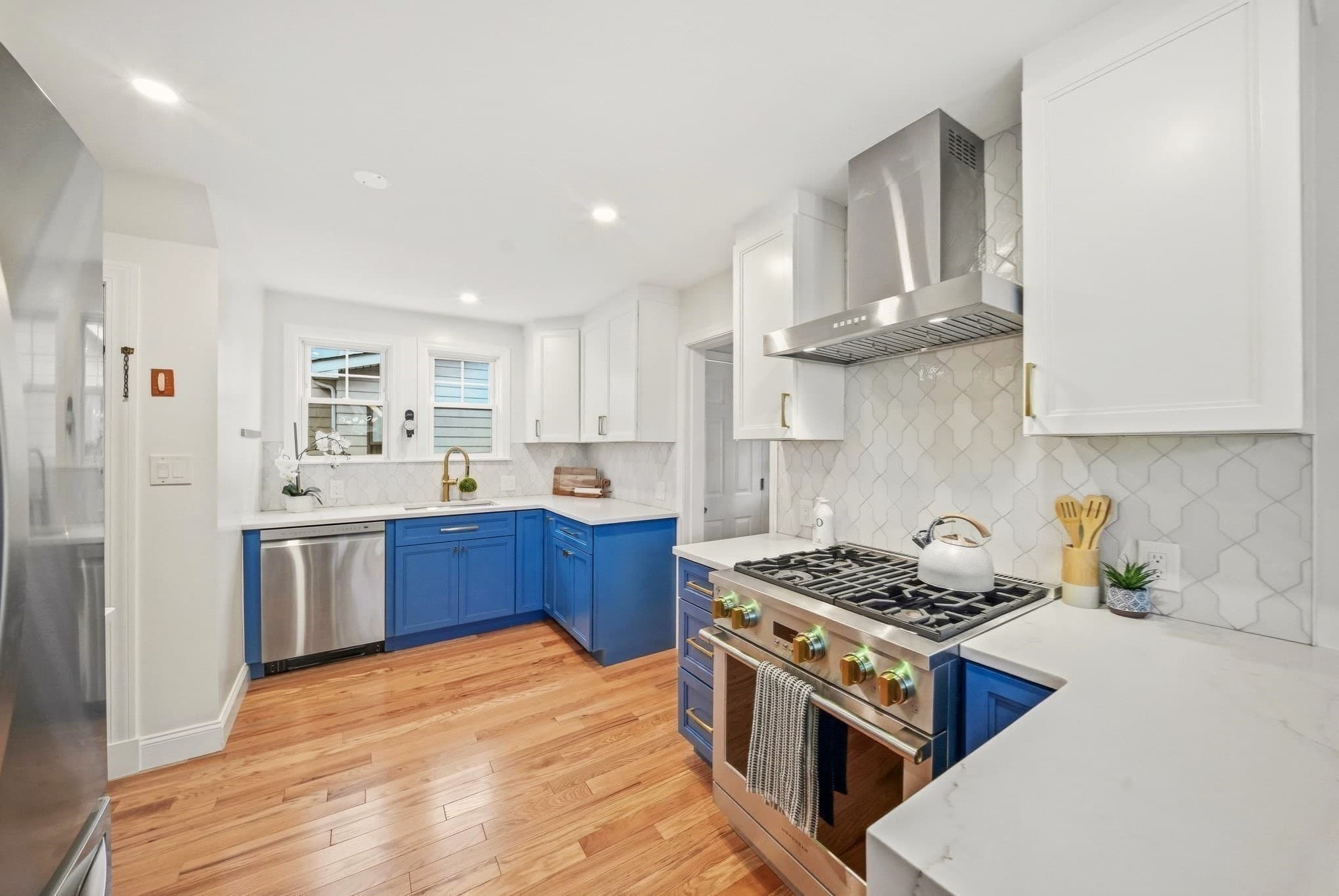 Single Family Residence at 266 Governors Ave, Medford MA 02155, Medford, photo 5 of 42