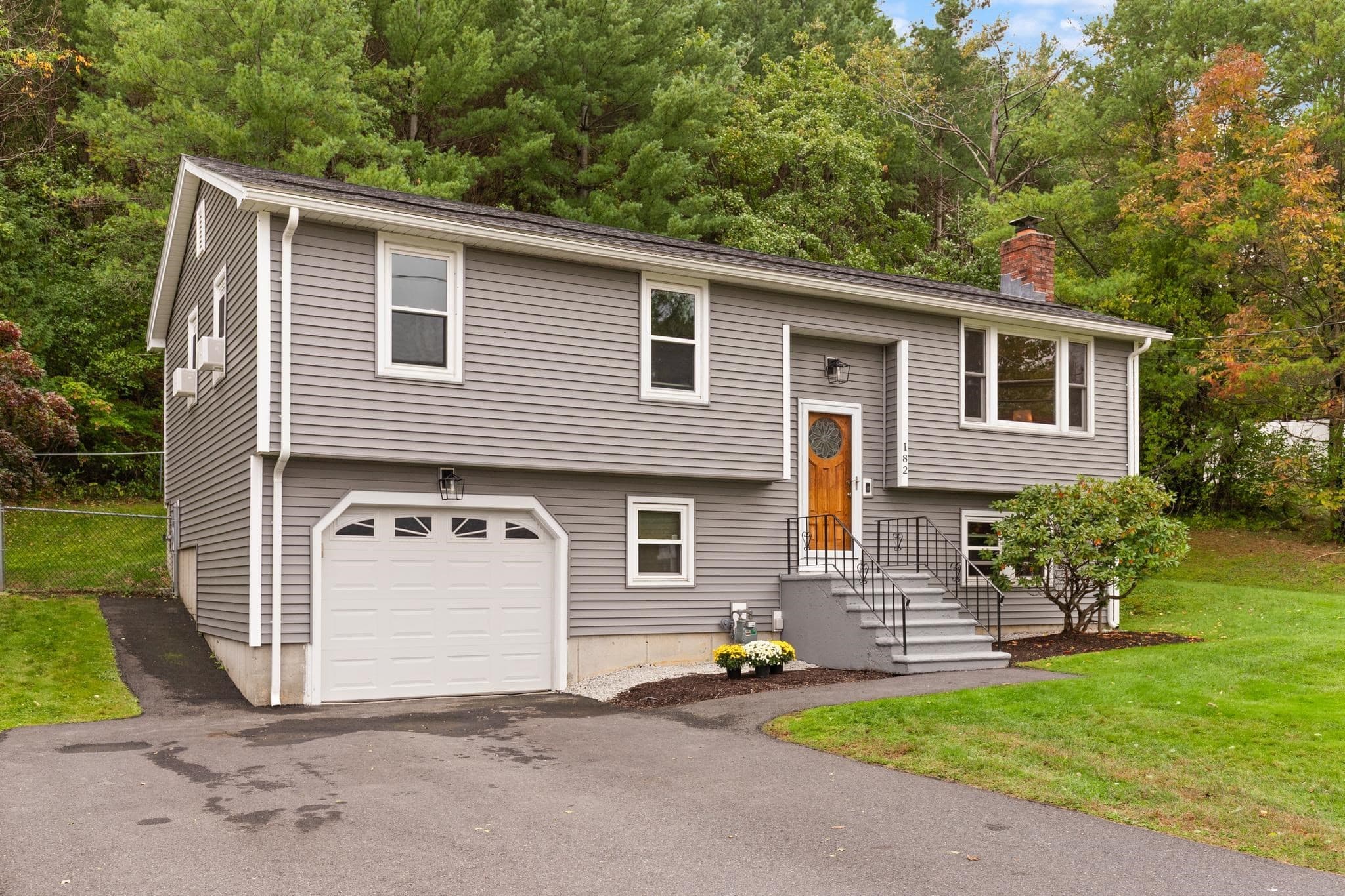Single Family Residence at 182 Summer St, Maynard MA 01754, Maynard, photo 2 of 32