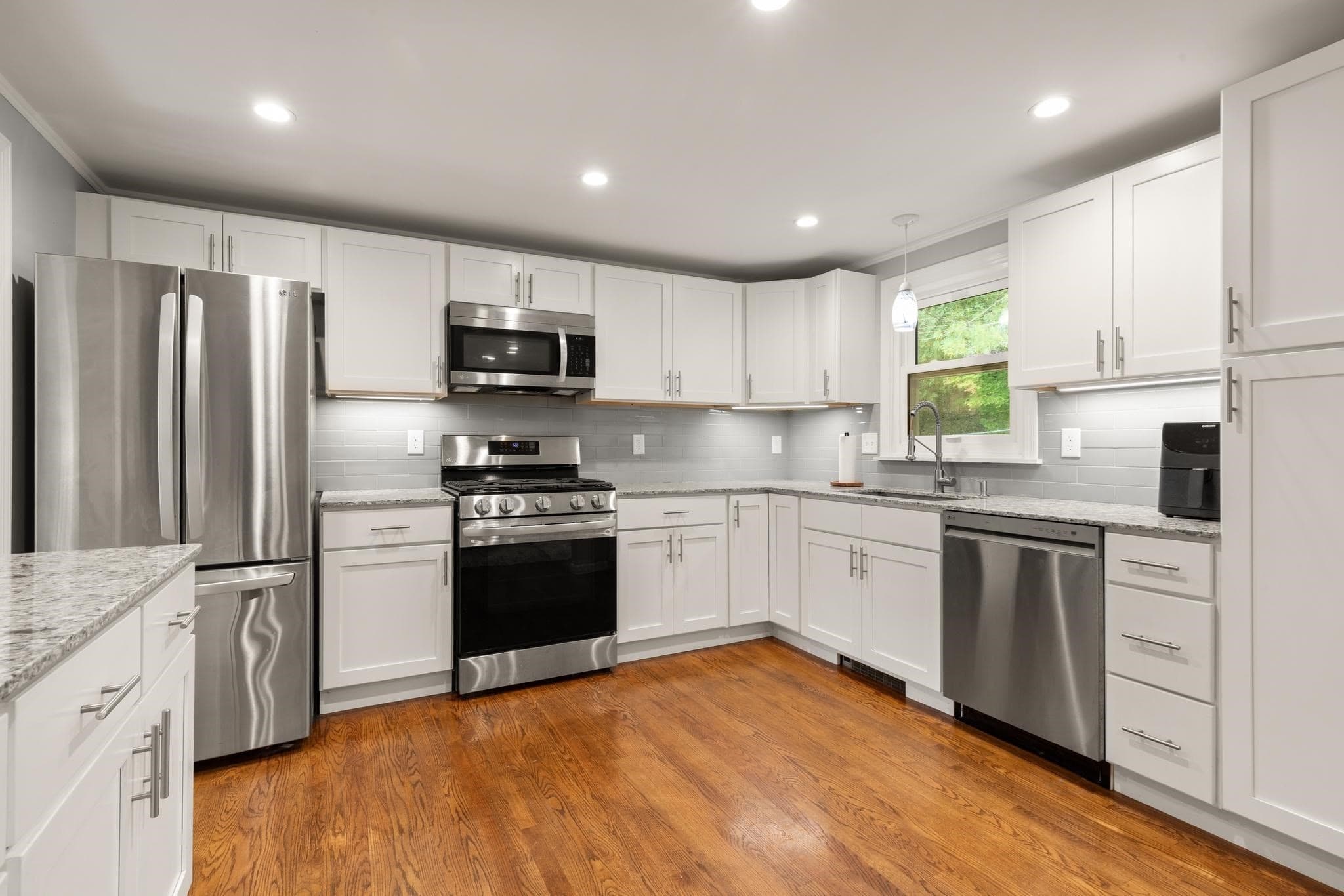 Single Family Residence at 182 Summer St, Maynard MA 01754, Maynard, photo 12 of 32