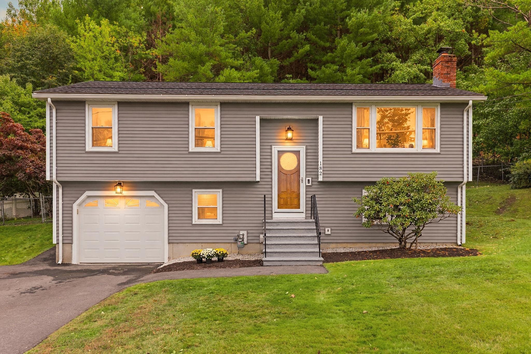 182 Summer St, Maynard MA 01754