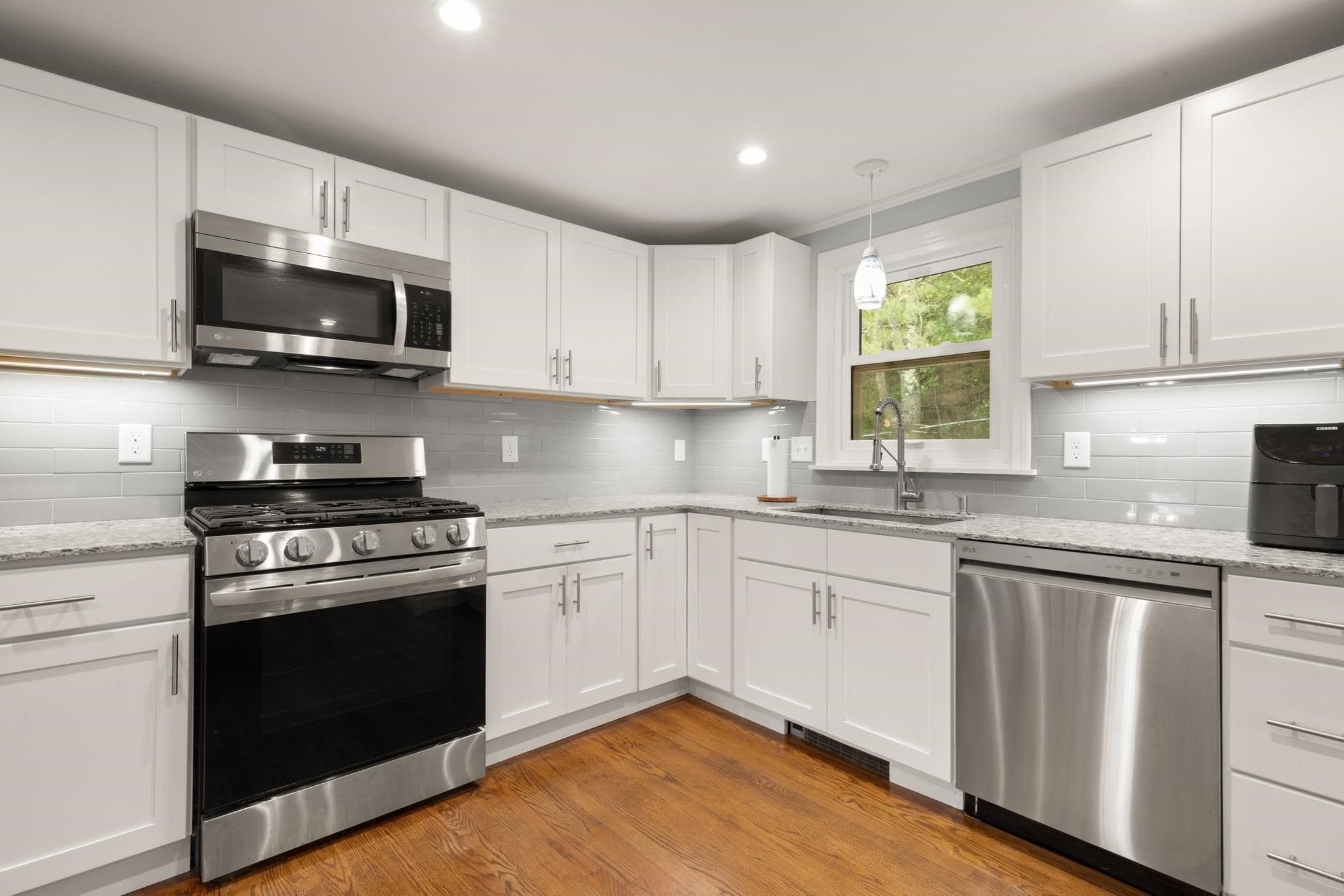 Single Family Residence at 182 Summer St, Maynard MA 01754, Maynard, photo 11 of 32