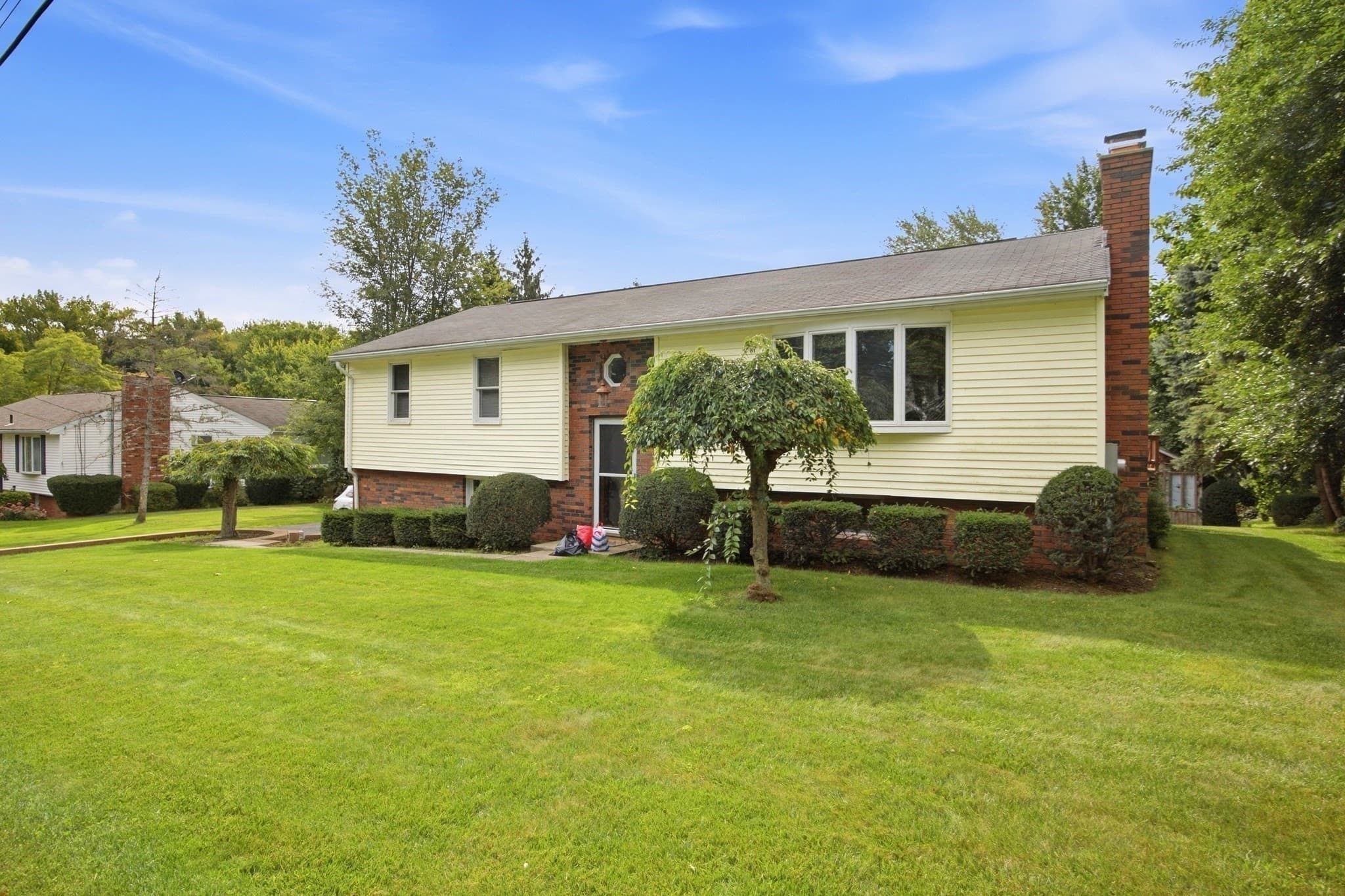 Single Family Residence at 12 Kensington Ave, East Longmeadow MA 01028, East Longmeadow, photo 30 of 37