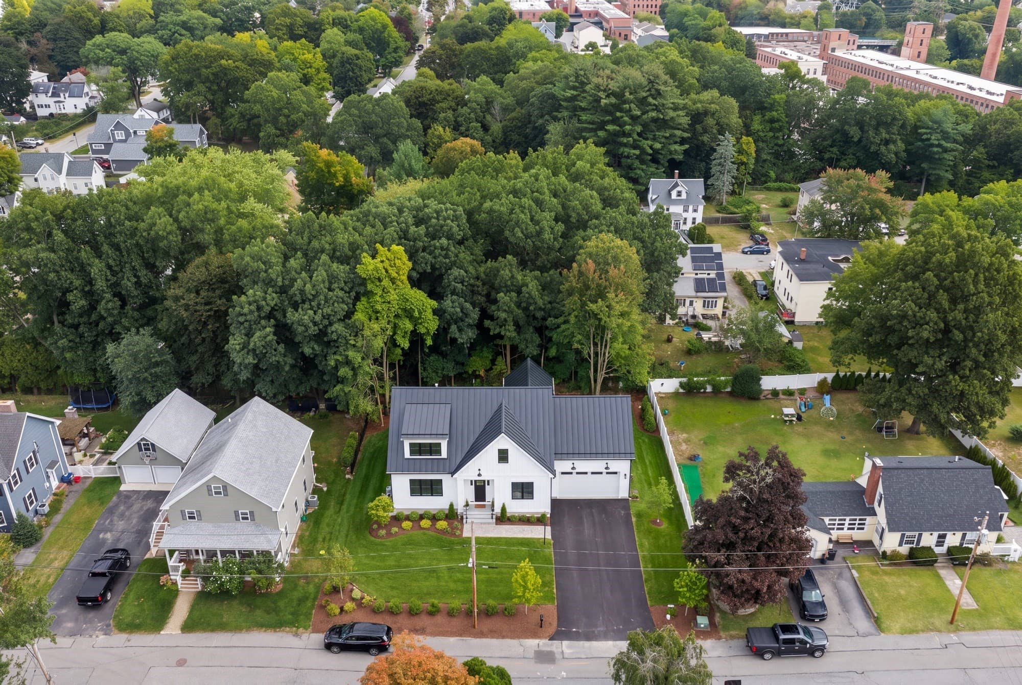 Residential at 16 Holt, Chelmsford MA 01863, Chelmsford, photo 13 of 14