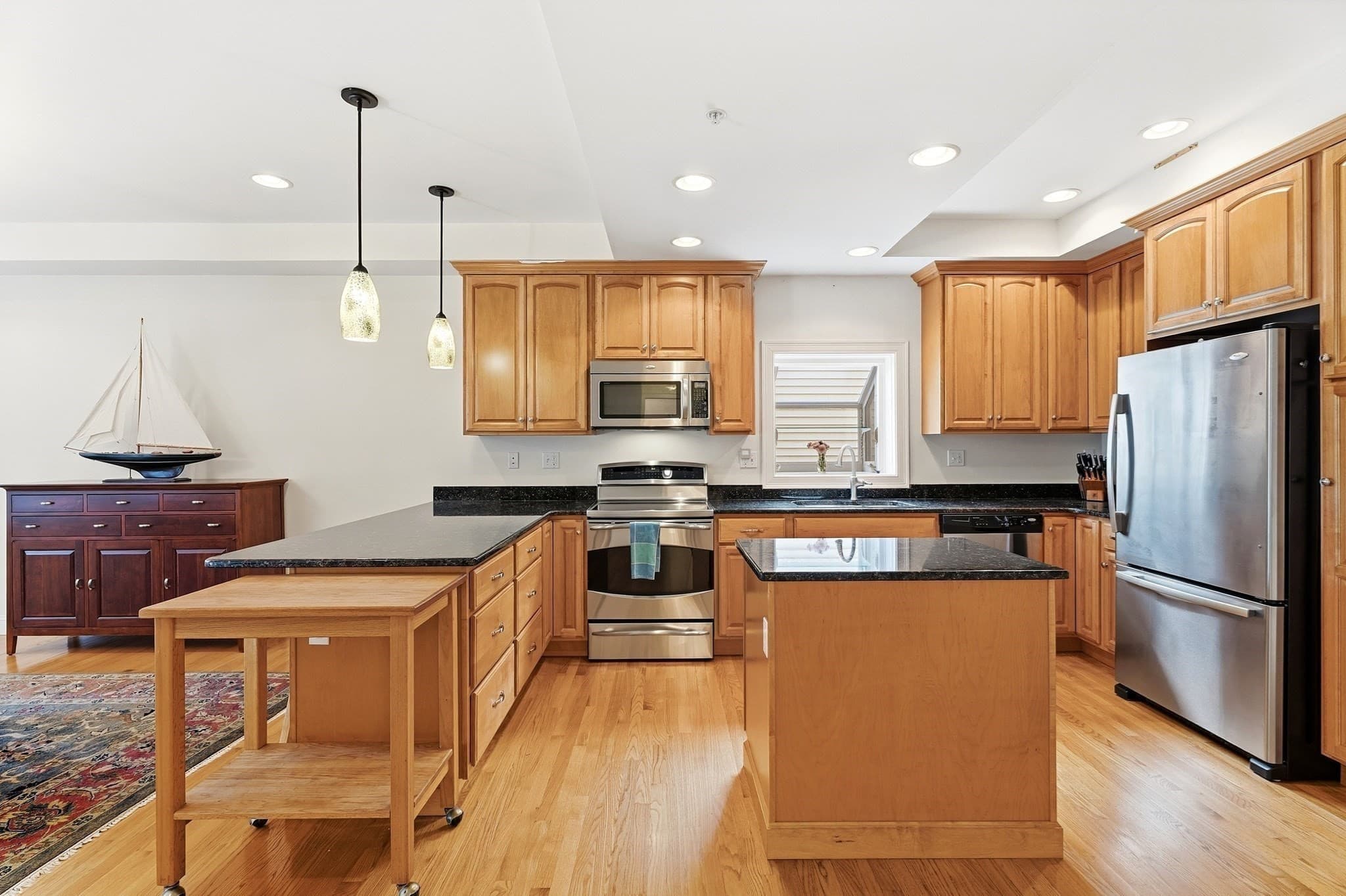 Condominium at 10 Cheyenne Valley Road # 10, Westford MA 01886, Westford, photo 5 of 42