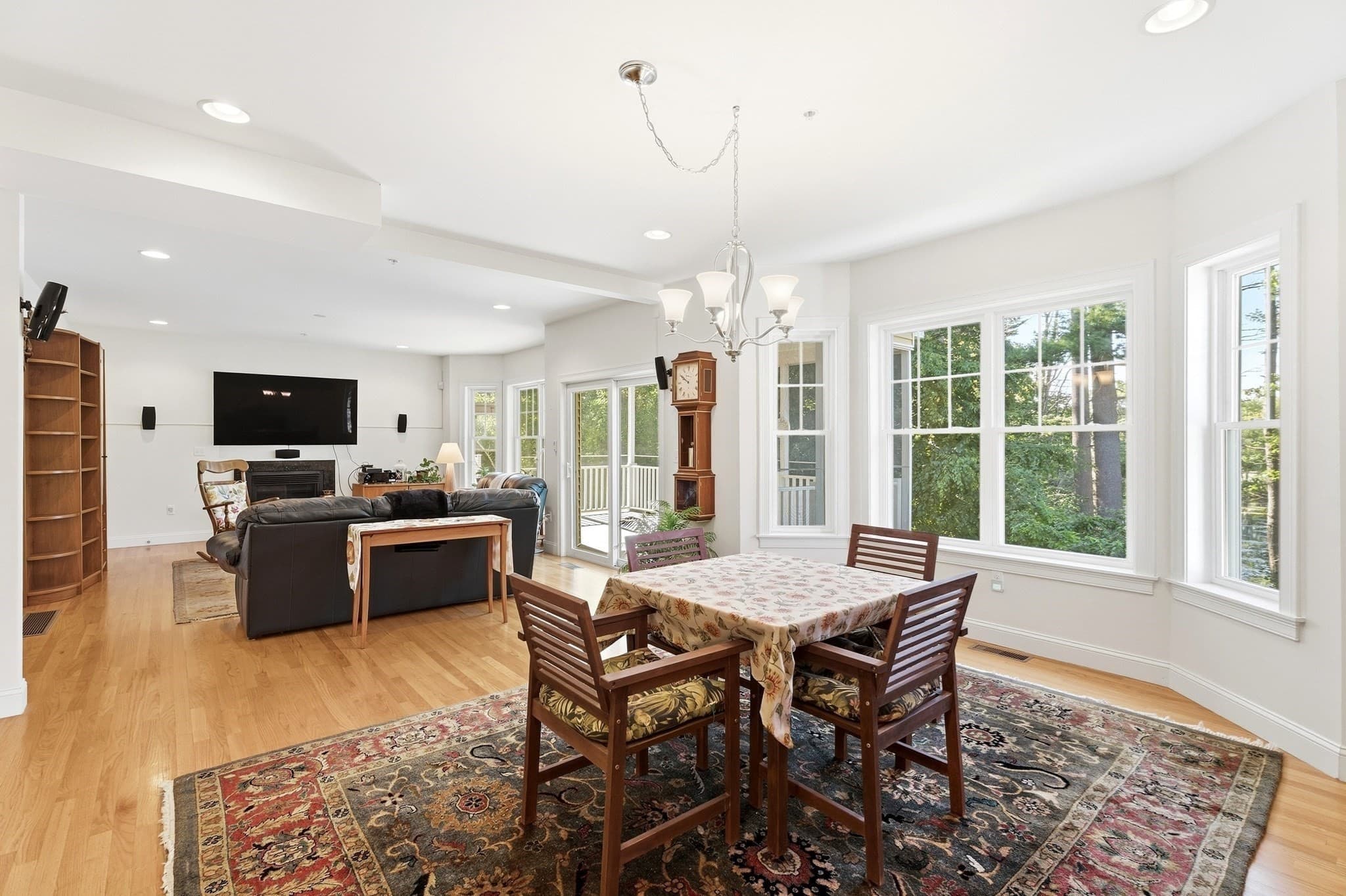 Condominium at 10 Cheyenne Valley Road # 10, Westford MA 01886, Westford, photo 9 of 42