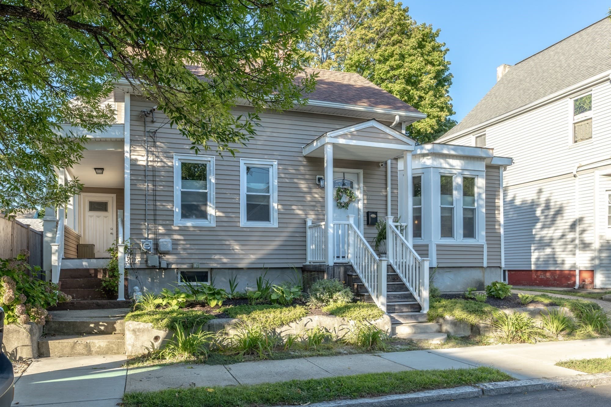 Single Family Residence at 58 Russell Ave, East Providence RI 02914, East Providence, photo 3 of 32
