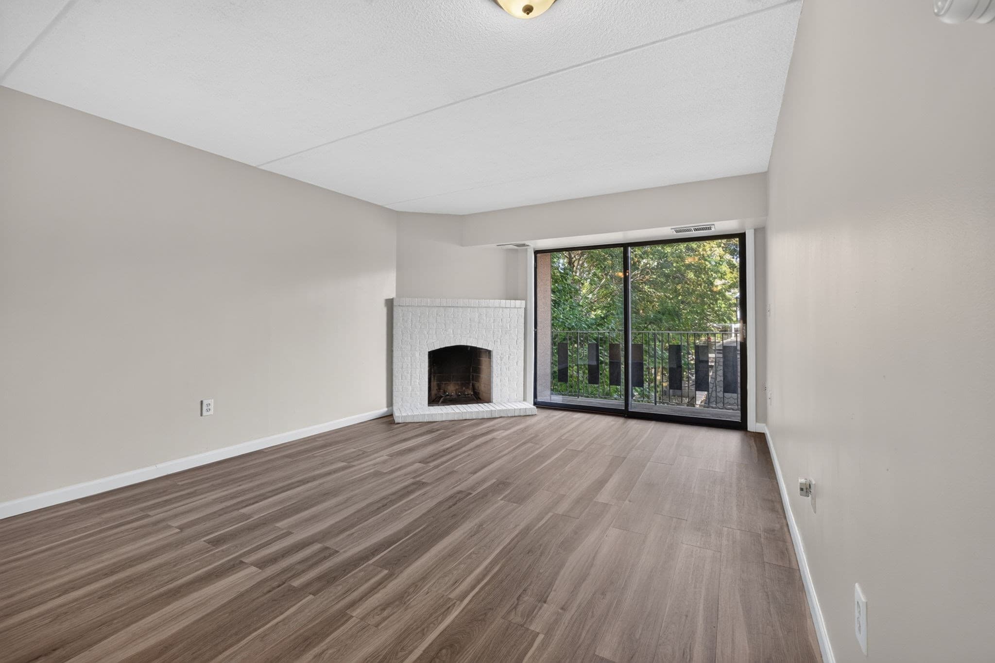 Condominium at 390 Broadway # 35, Somerville MA 02145, Somerville, photo 4 of 28