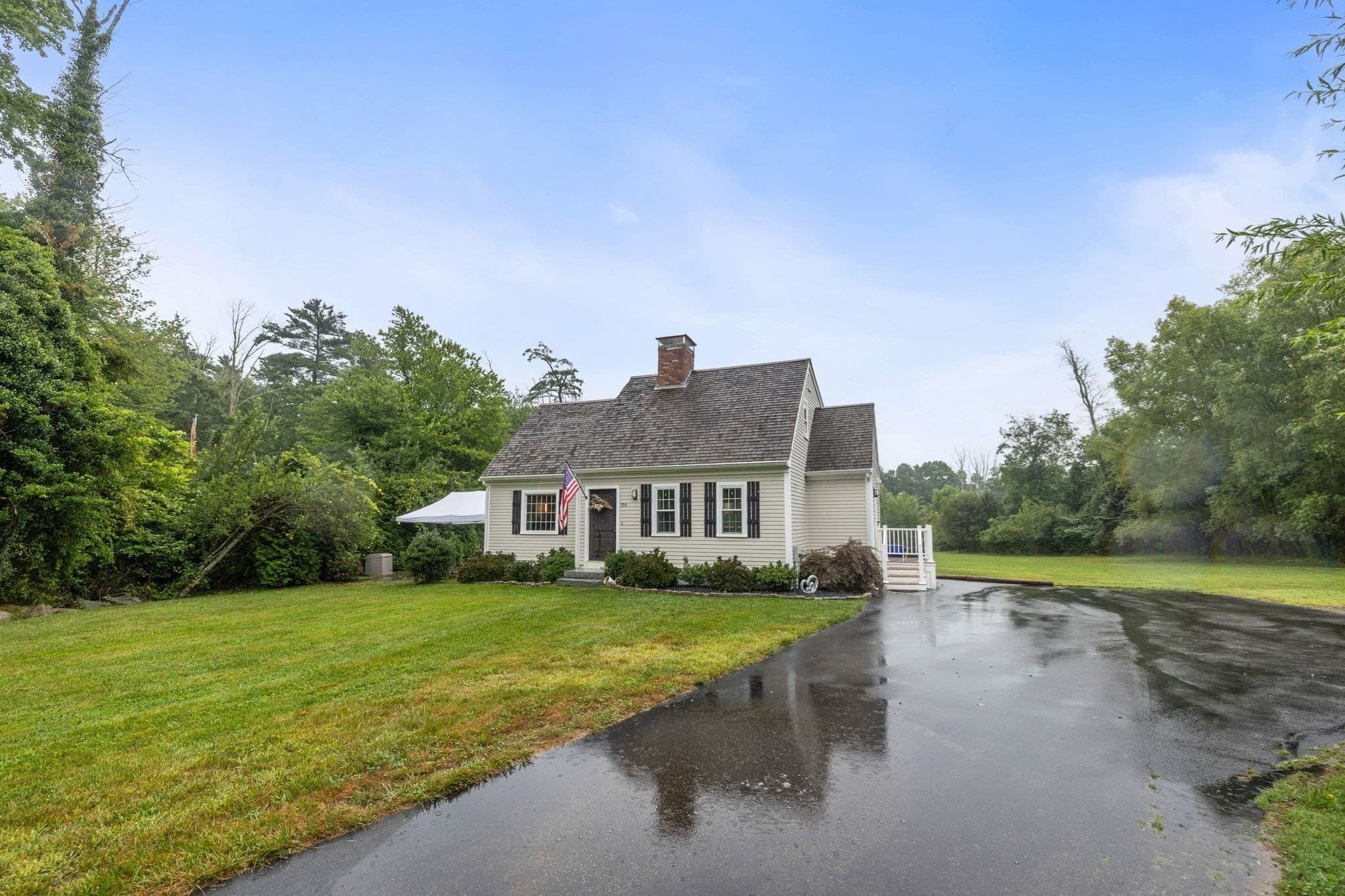 Single Family Residence at 554 High St, Hanson MA 02341, Hanson, photo 2 of 37