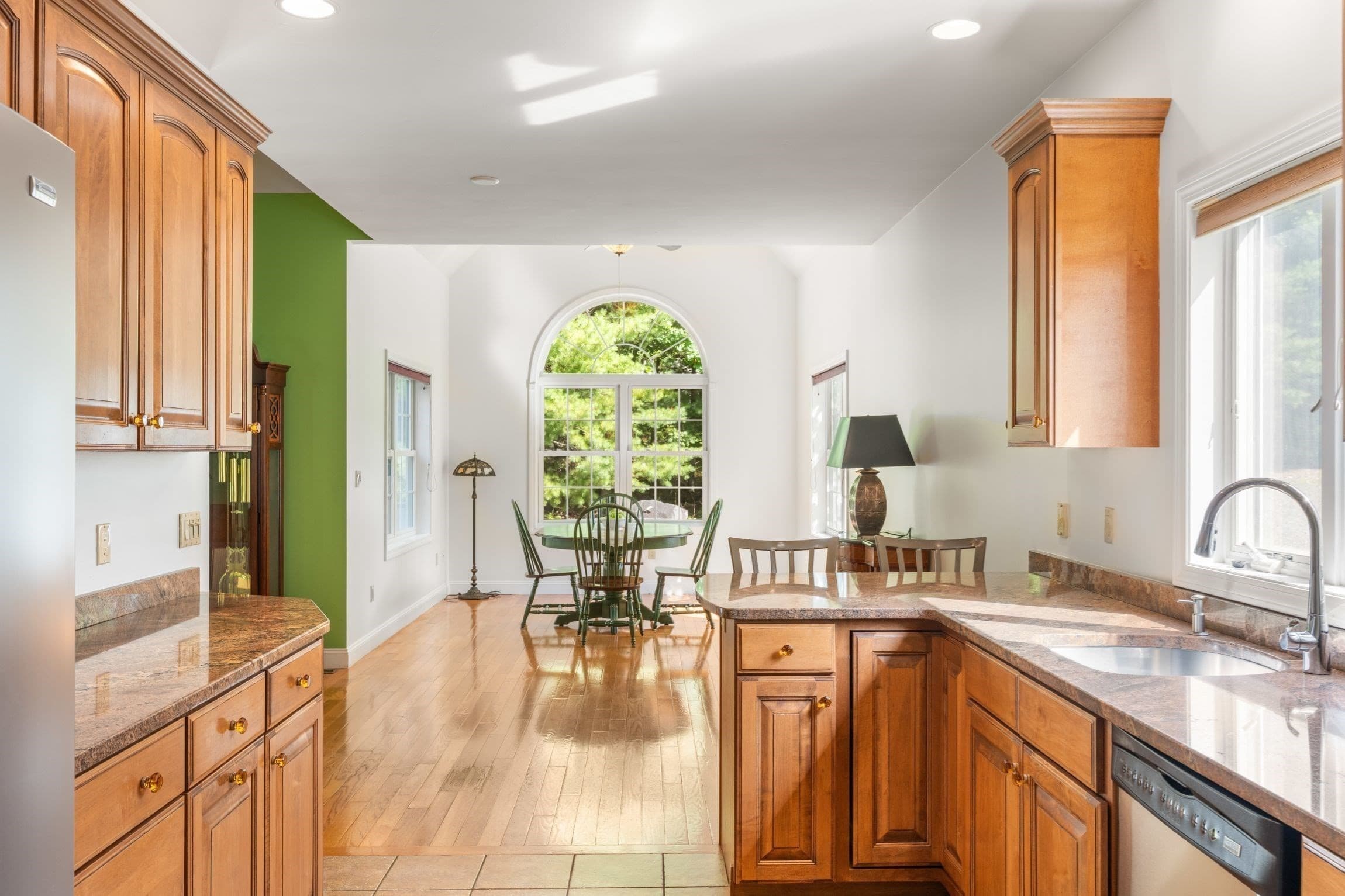 Single Family Residence at 21 Steinbeck St, Tyngsborough MA 01879, Tyngsborough, photo 16 of 36