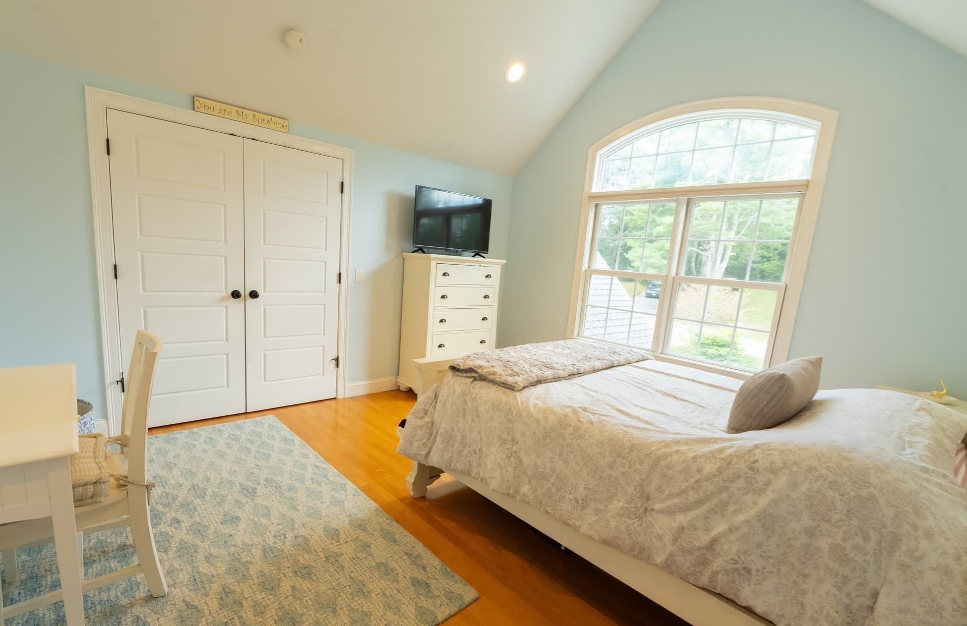 Single Family Residence at 10 Indian Pond Pt, Barnstable MA 02648, Barnstable, photo 23 of 41
