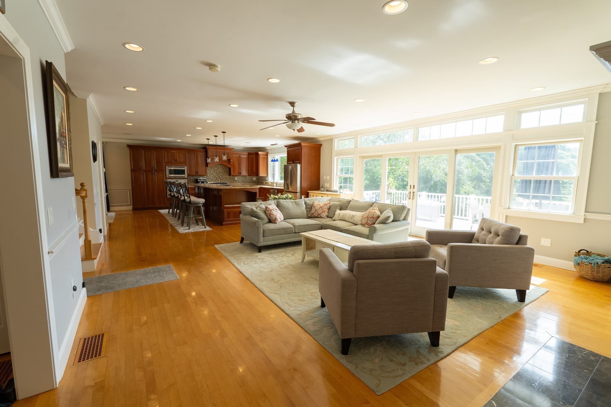 Single Family Residence at 10 Indian Pond Pt, Barnstable MA 02648, Barnstable, photo 6 of 41
