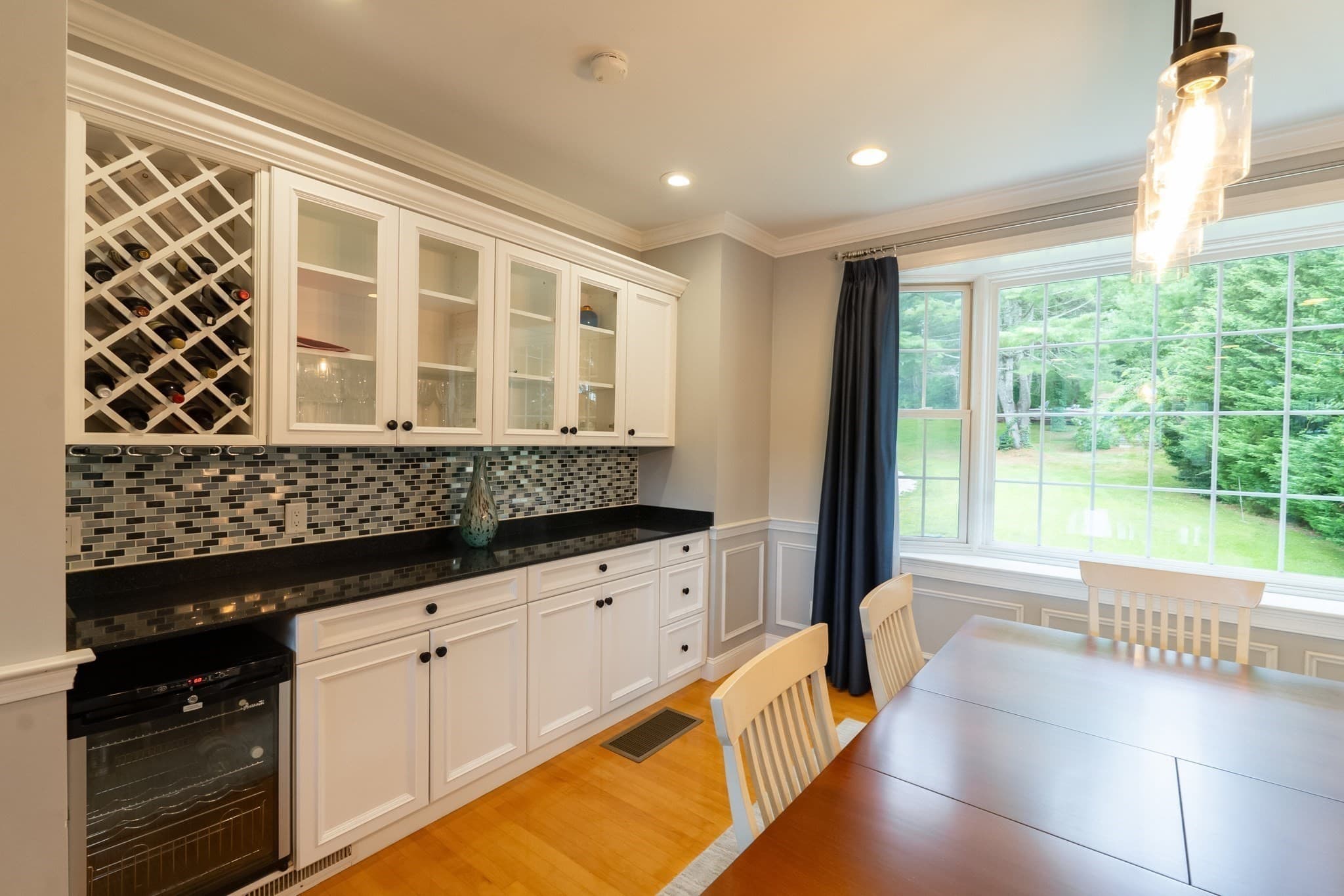 Single Family Residence at 10 Indian Pond Pt, Barnstable MA 02648, Barnstable, photo 13 of 41