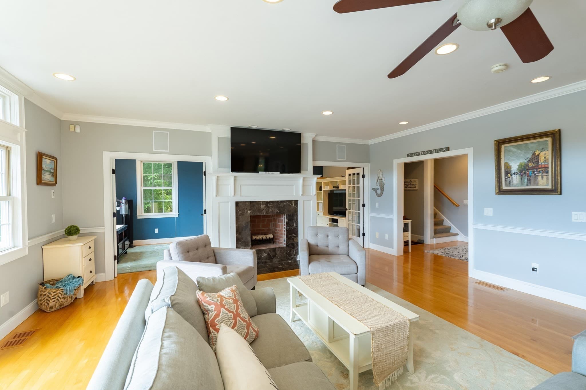 Single Family Residence at 10 Indian Pond Pt, Barnstable MA 02648, Barnstable, photo 7 of 41
