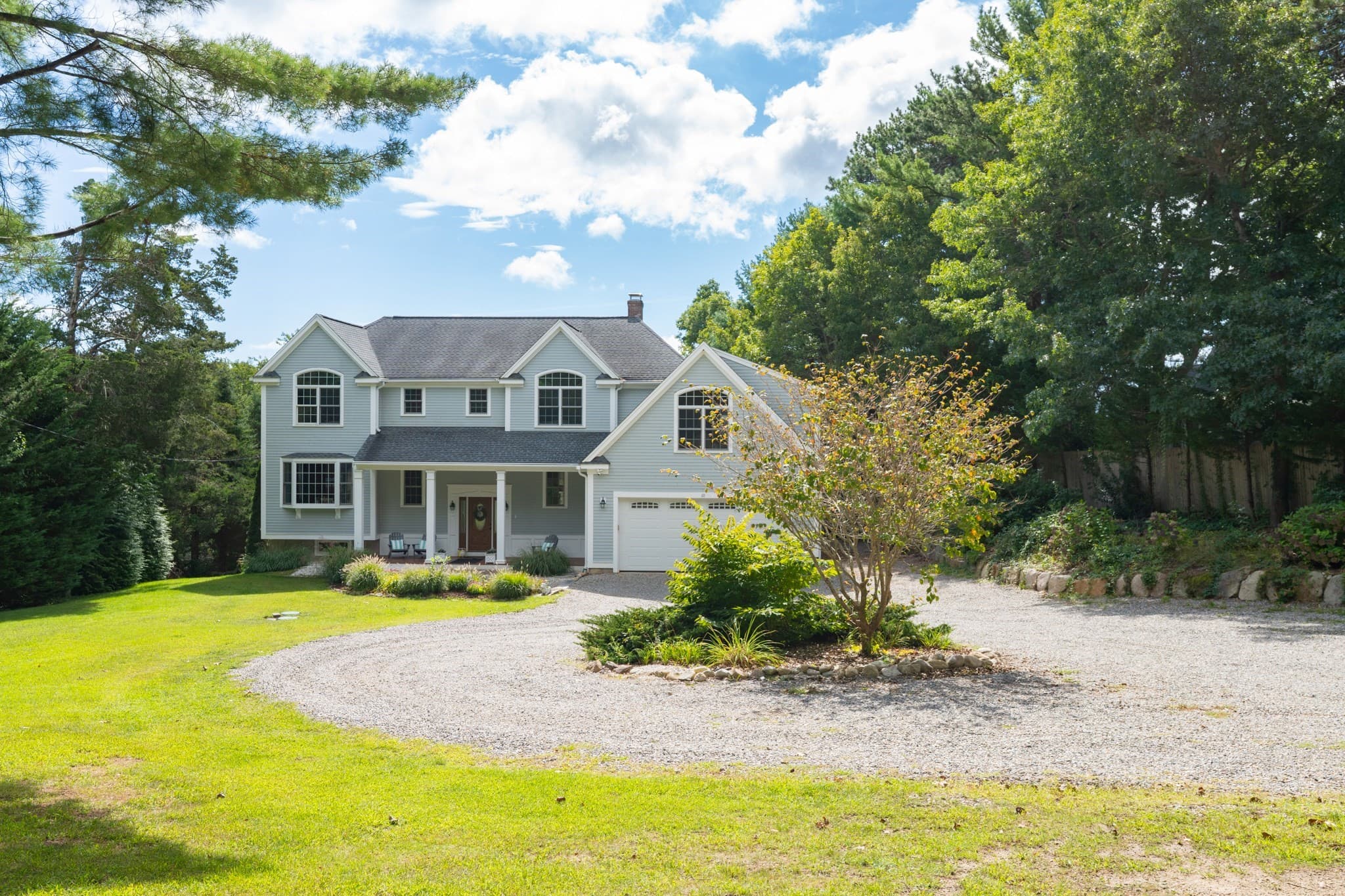 Single Family Residence at 10 Indian Pond Pt, Barnstable MA 02648, Barnstable, photo 3 of 41