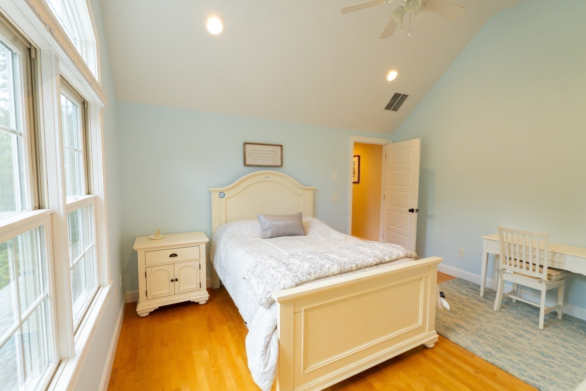 Single Family Residence at 10 Indian Pond Pt, Barnstable MA 02648, Barnstable, photo 24 of 41