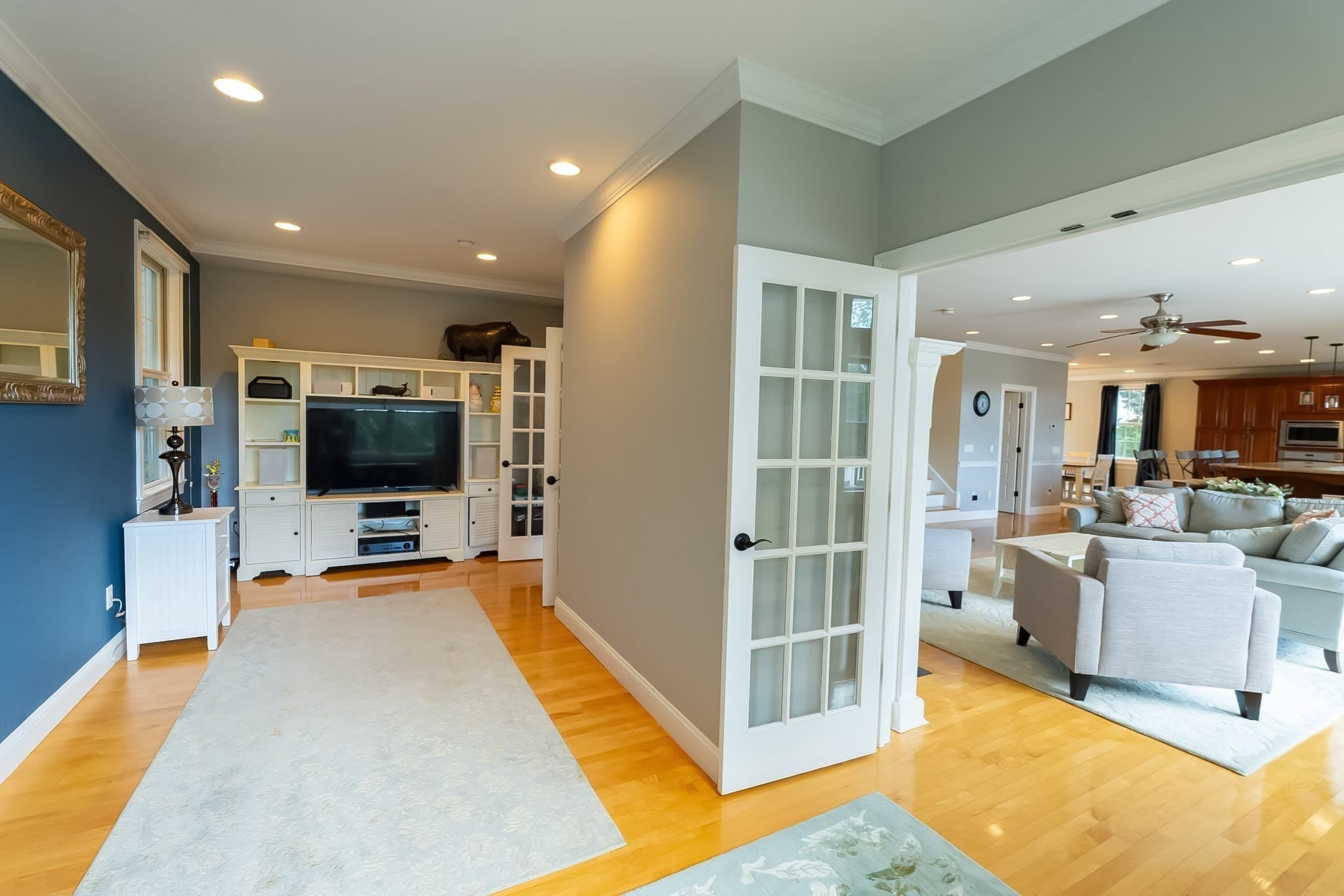 Single Family Residence at 10 Indian Pond Pt, Barnstable MA 02648, Barnstable, photo 15 of 41