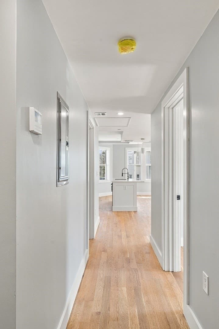 Condominium at 199 South Avenue # 5, Whitman MA 02382, Whitman, photo 24 of 29