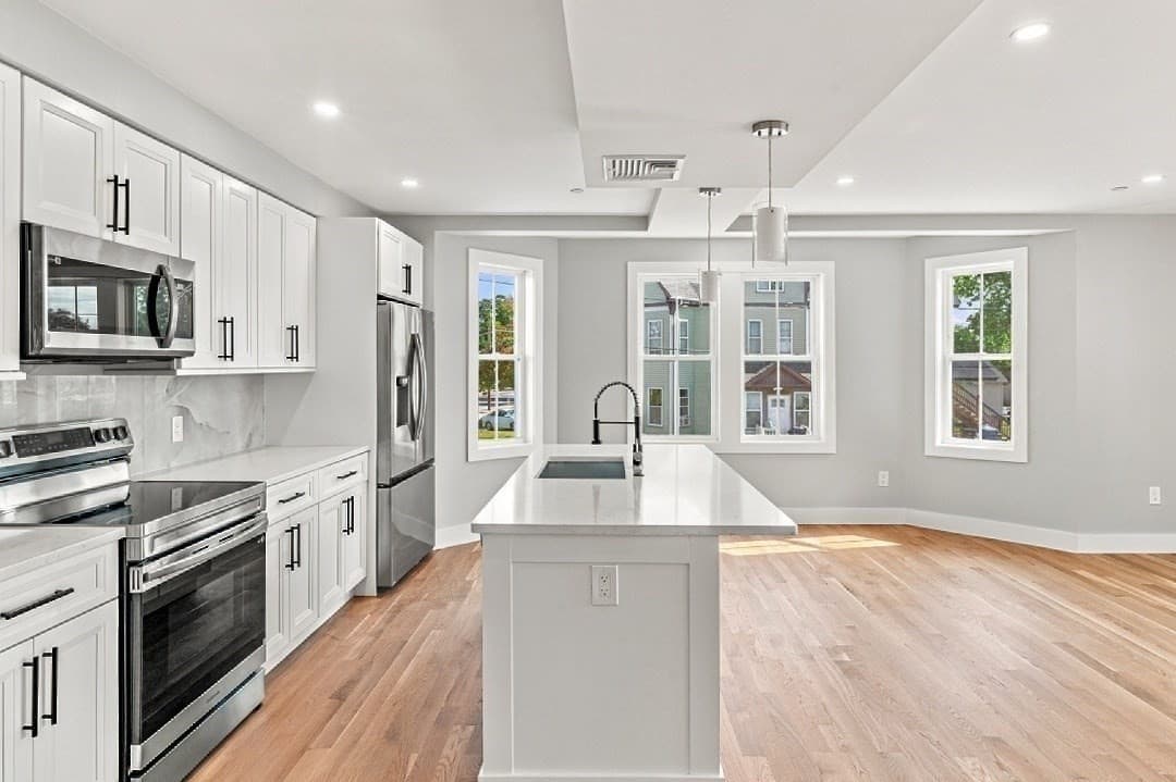 Condominium at 199 South Avenue # 5, Whitman MA 02382, Whitman, photo 10 of 29