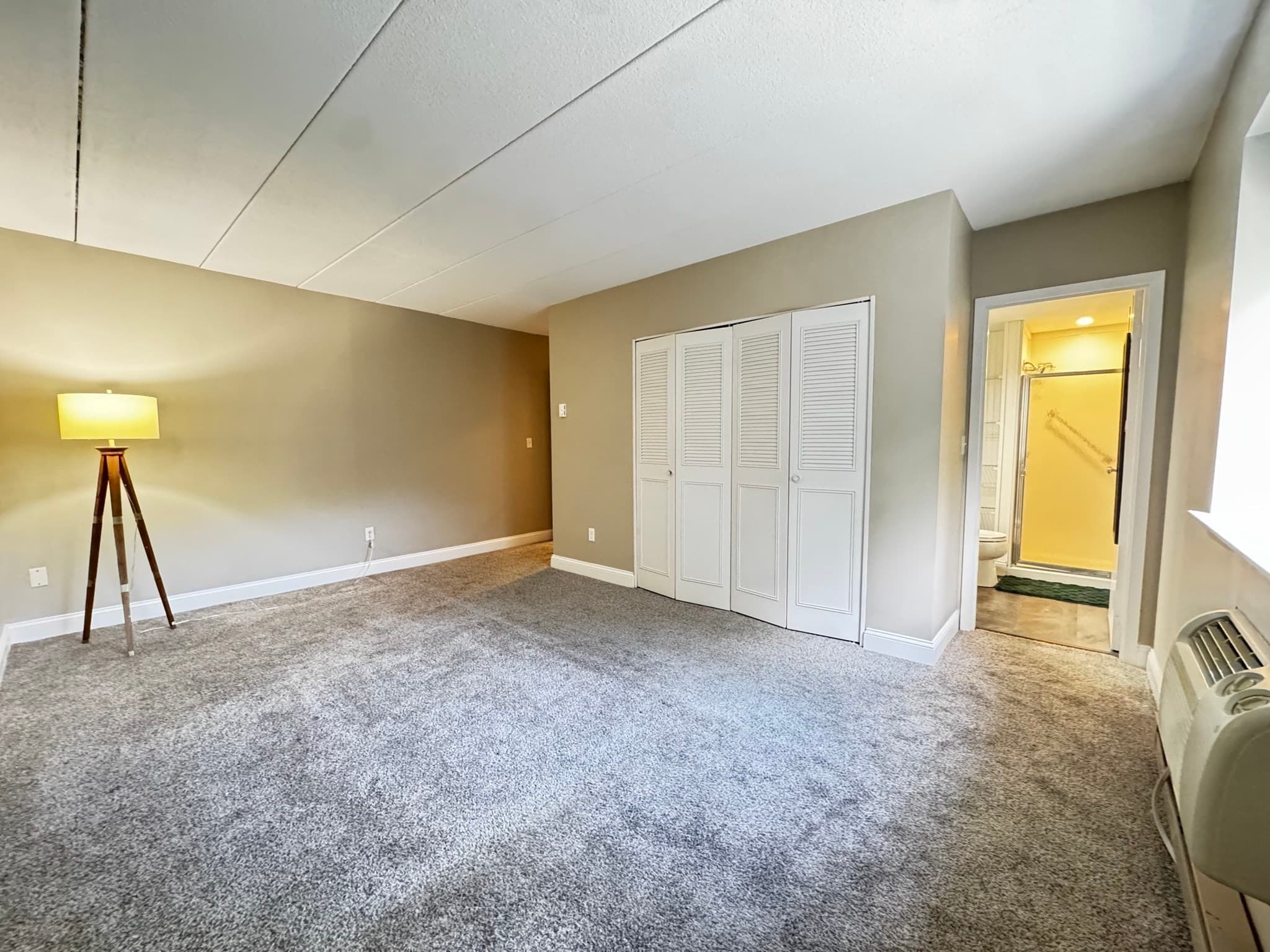 Condominium at 65 Commons Dr # 602, Shrewsbury MA 01545, Shrewsbury, photo 23 of 38