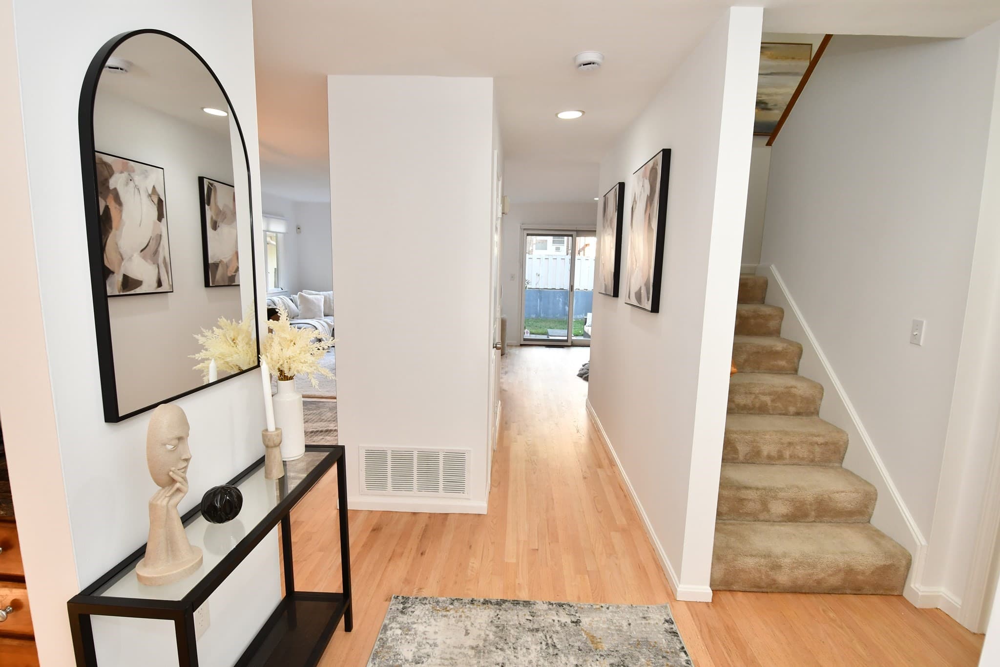 Condominium at 231 Fuller St # 231, Brookline MA 02446, Brookline, photo 5 of 26