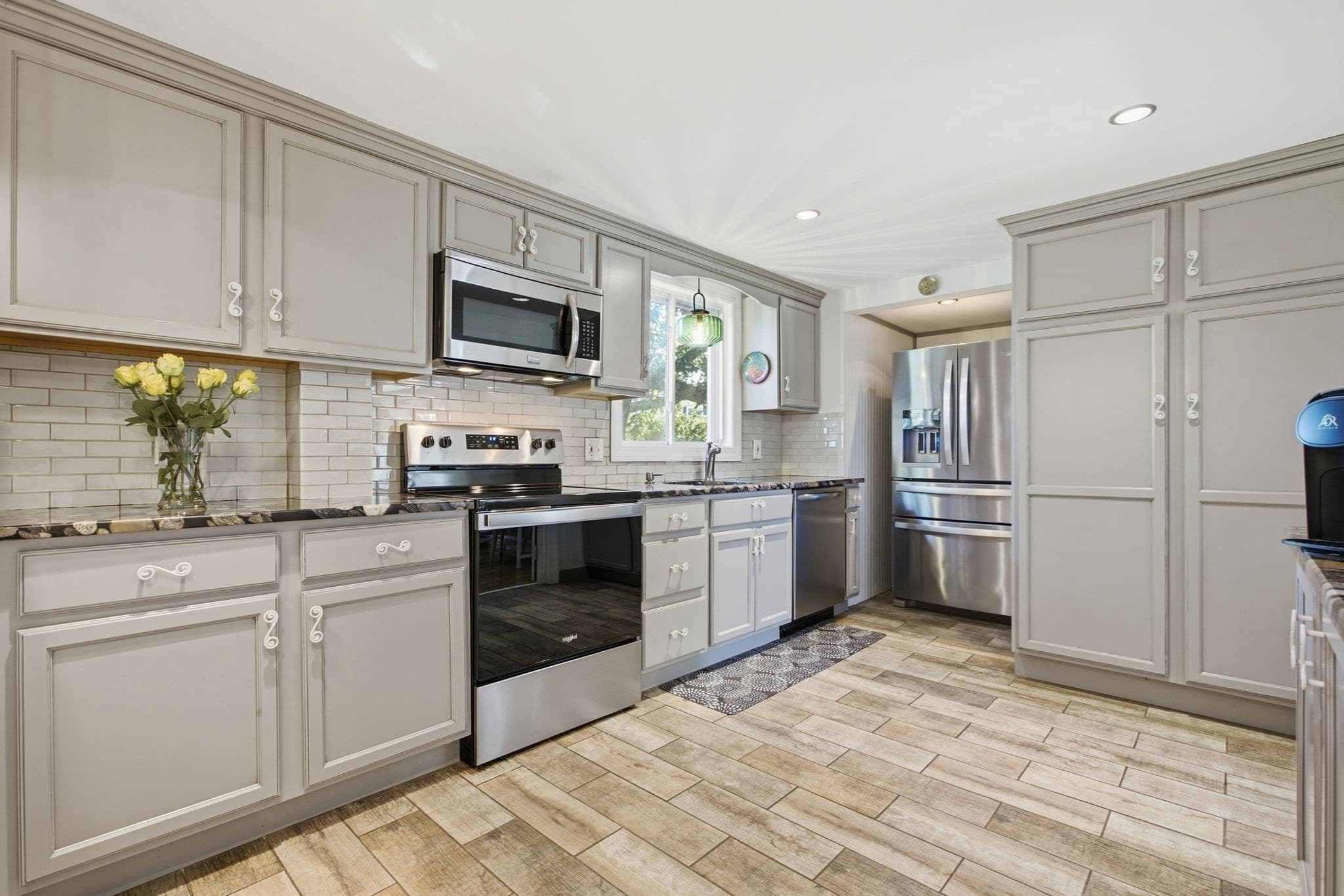 Single Family Residence at 122 North Street, Stoneham MA 02180, Stoneham, photo 13 of 35