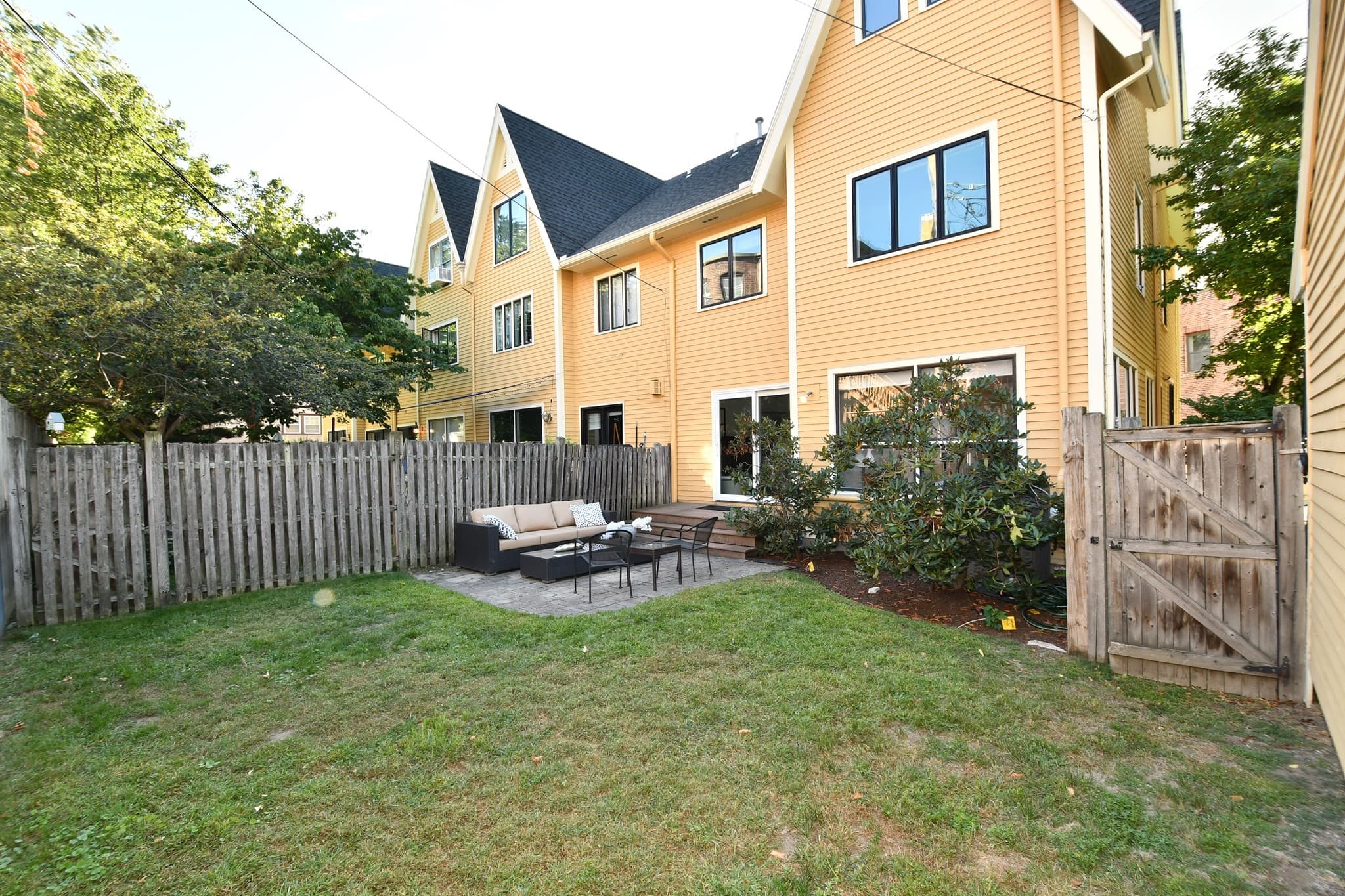 Single Family Residence at 231 Fuller St, Brookline MA 02446, Brookline, photo 3 of 26