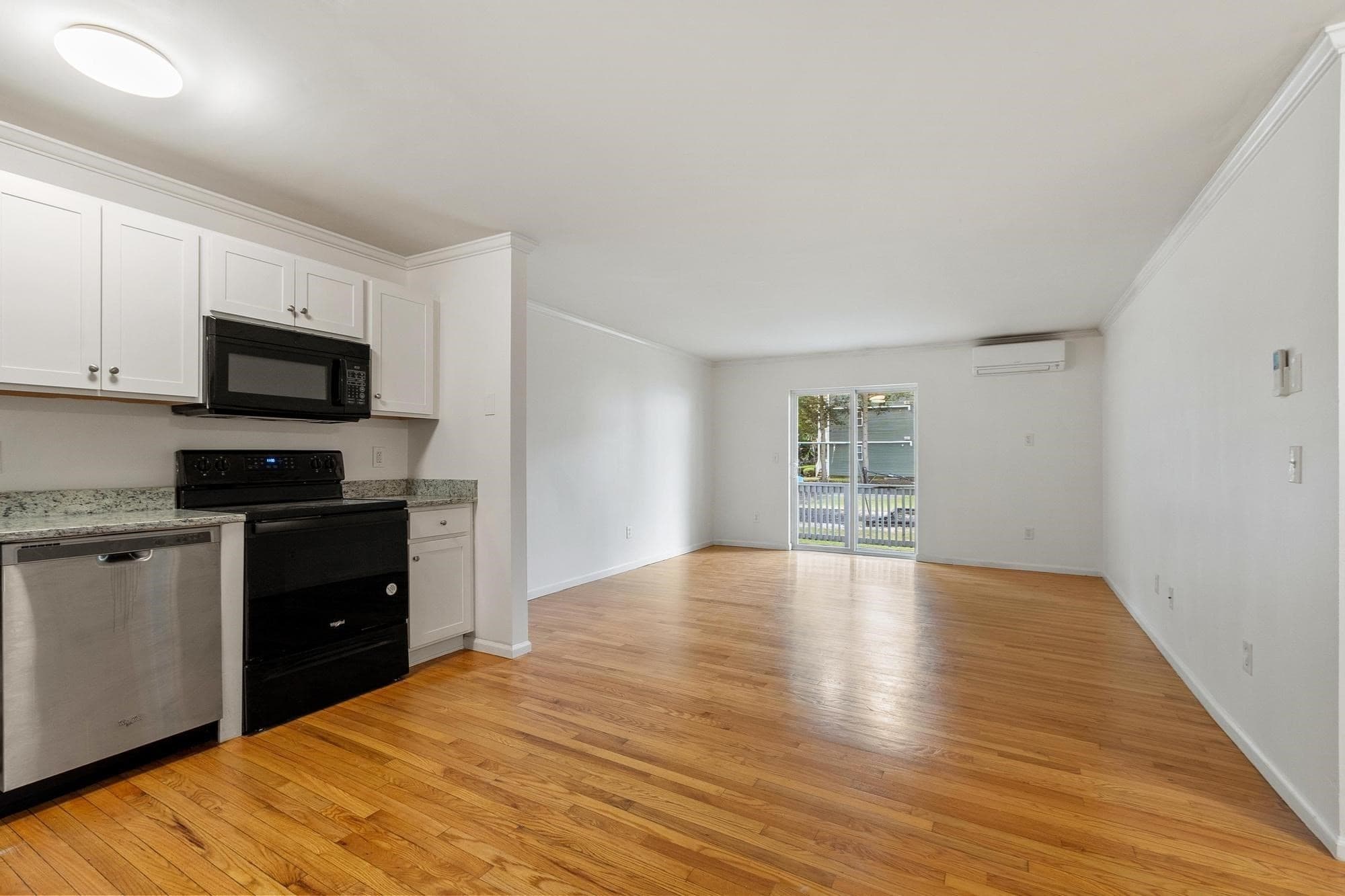Condominium at 30 Abbey Rd # 106, Leominster MA 01453, Leominster, photo 2 of 36