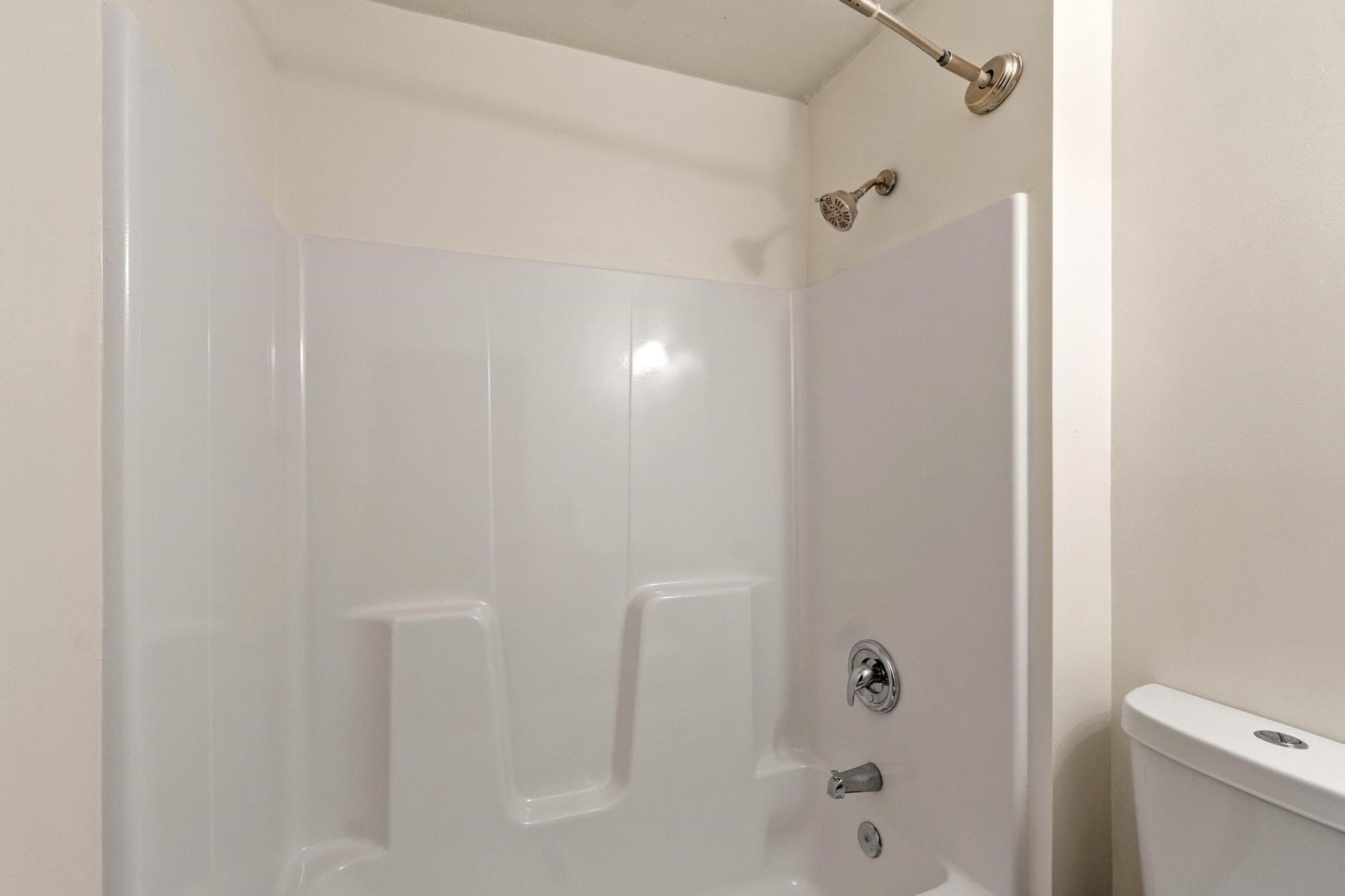 Condominium at 30 Abbey Rd # 106, Leominster MA 01453, Leominster, photo 20 of 36