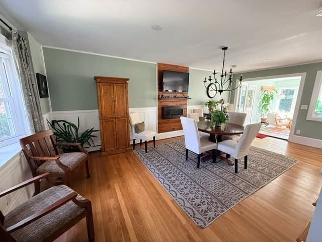 Single Family Residence at 270 Gardner St, New Bedford MA 02740, New Bedford, photo 5 of 42