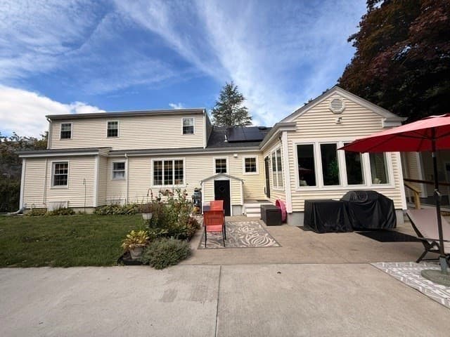 Single Family Residence at 270 Gardner St, New Bedford MA 02740, New Bedford, photo 39 of 42