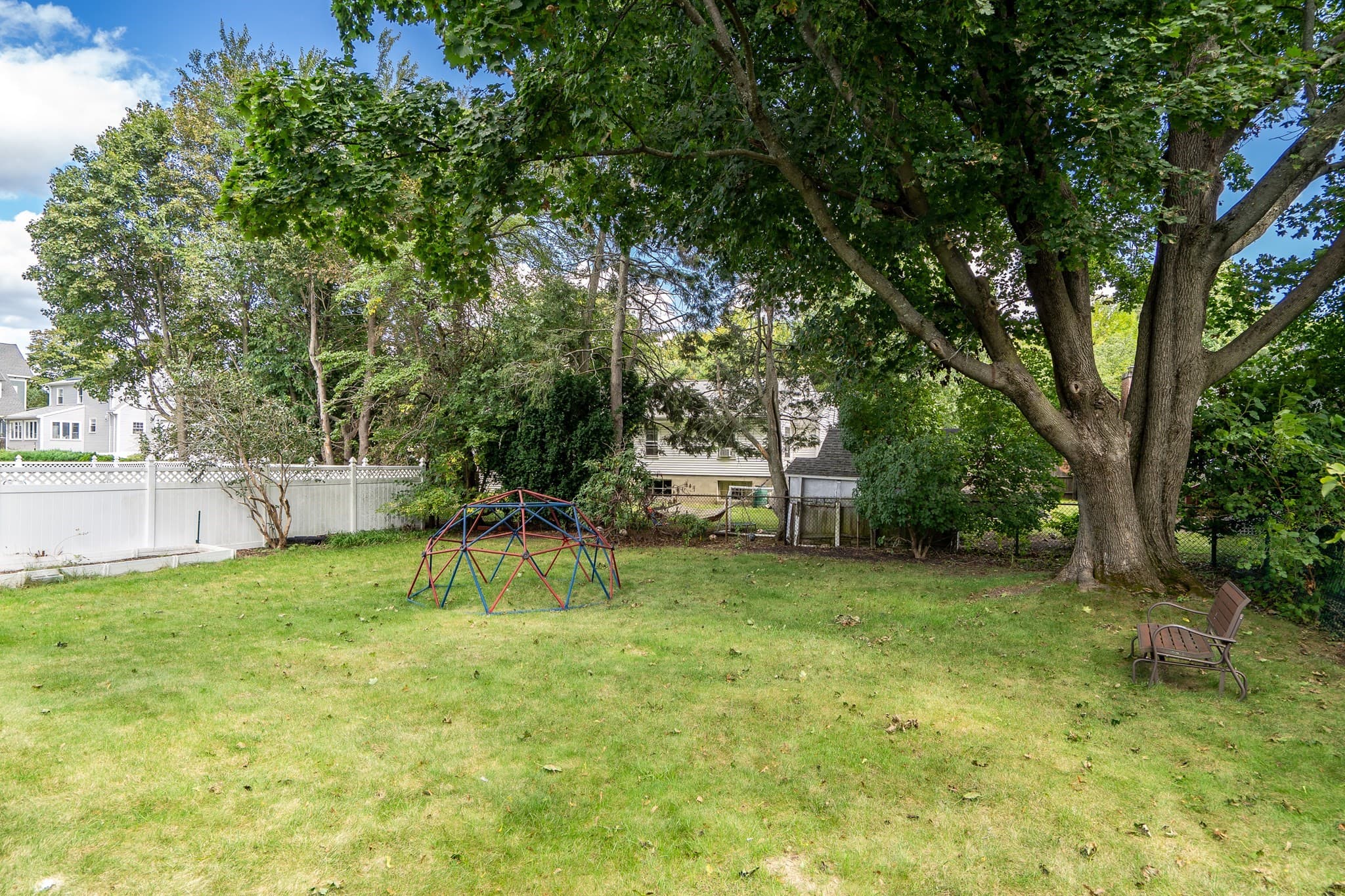 Single Family Residence at 33 Stowecroft Rd, Arlington MA 02474, Arlington, photo 33 of 35